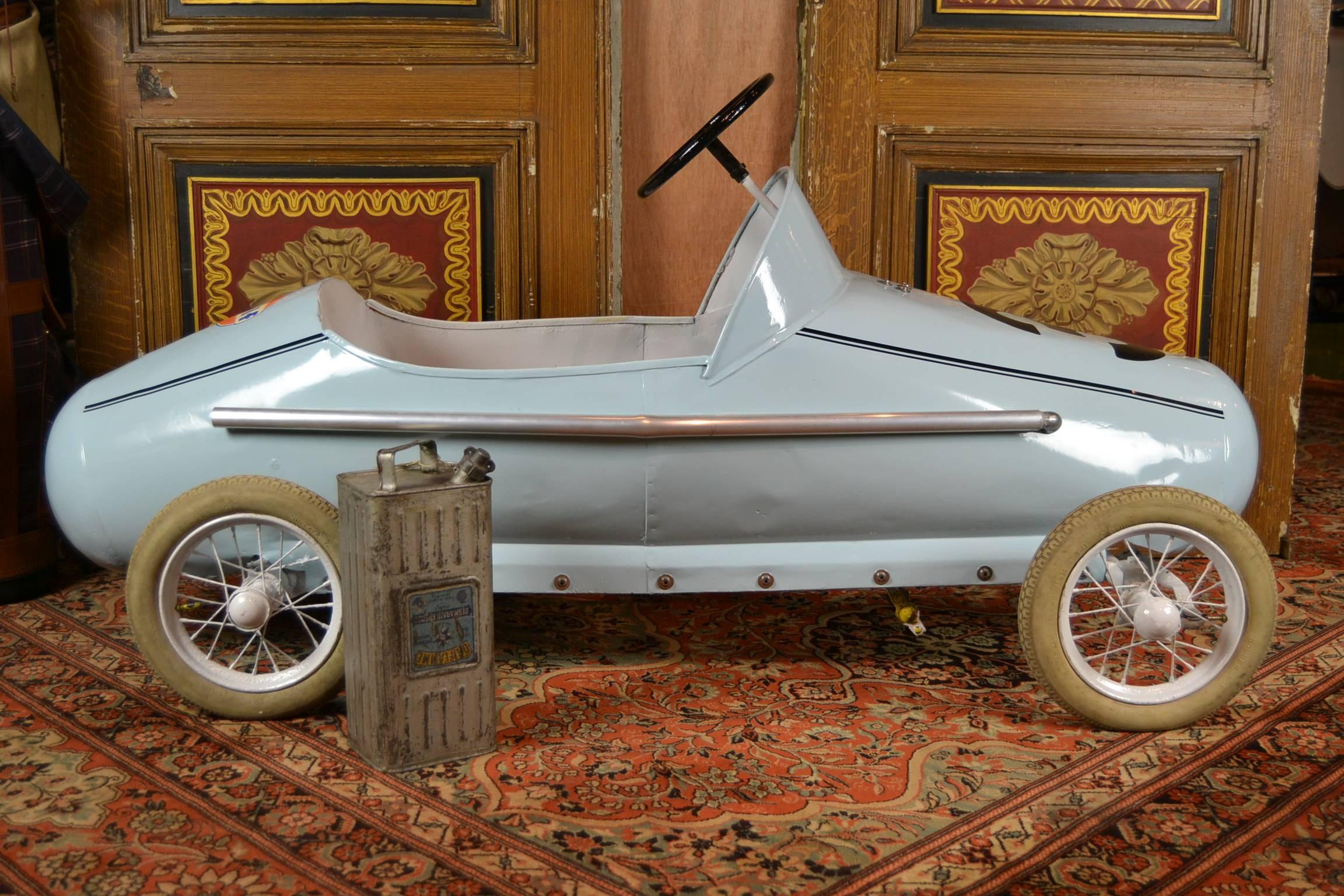 Exceptional Big Racer Pedal Car In Good Condition For Sale In Retie, BE