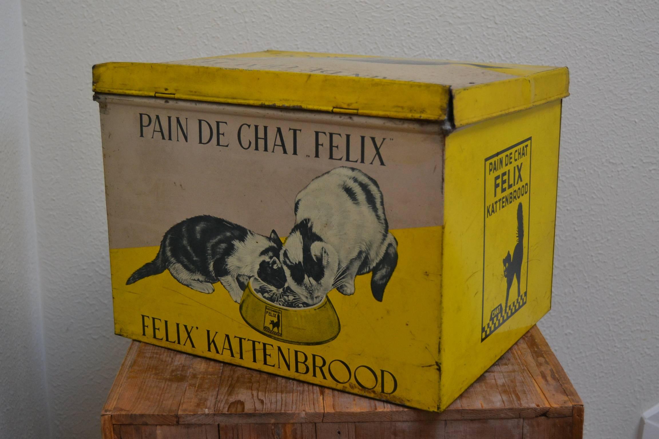 Dutch Suberb Tin Box with Felix the Cat