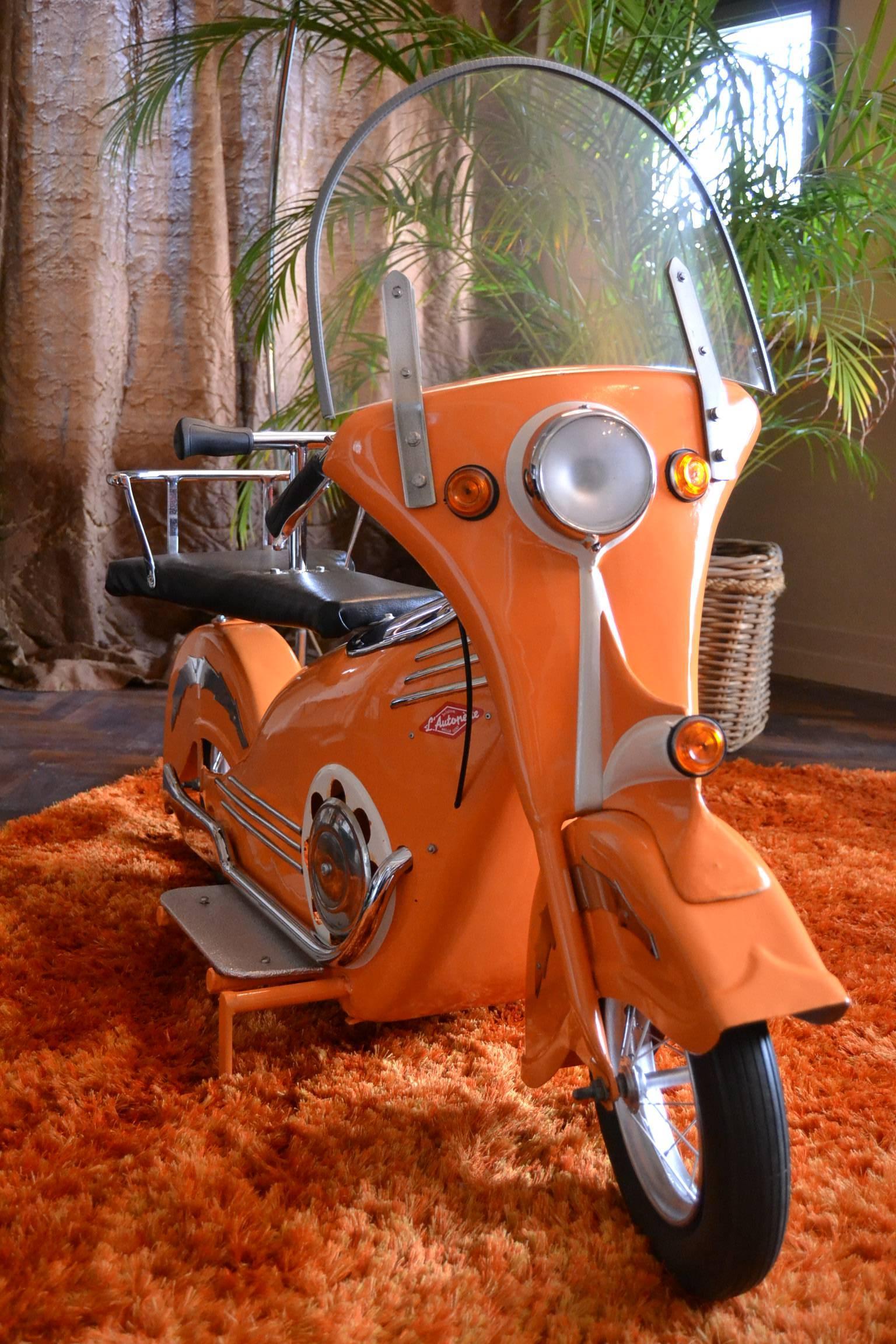 Space Age Metal Carousel Scooter by L' Autopède Belgium 1940s