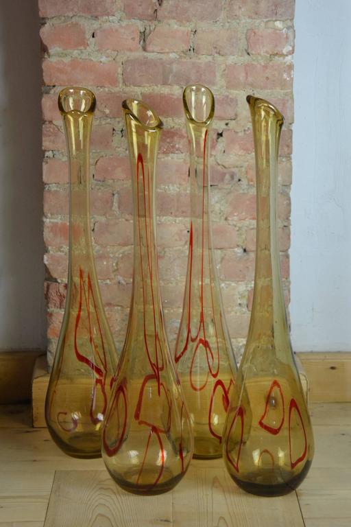 MidCentury Large Art Glass Swung Bud Vases For Sale at 1stdibs