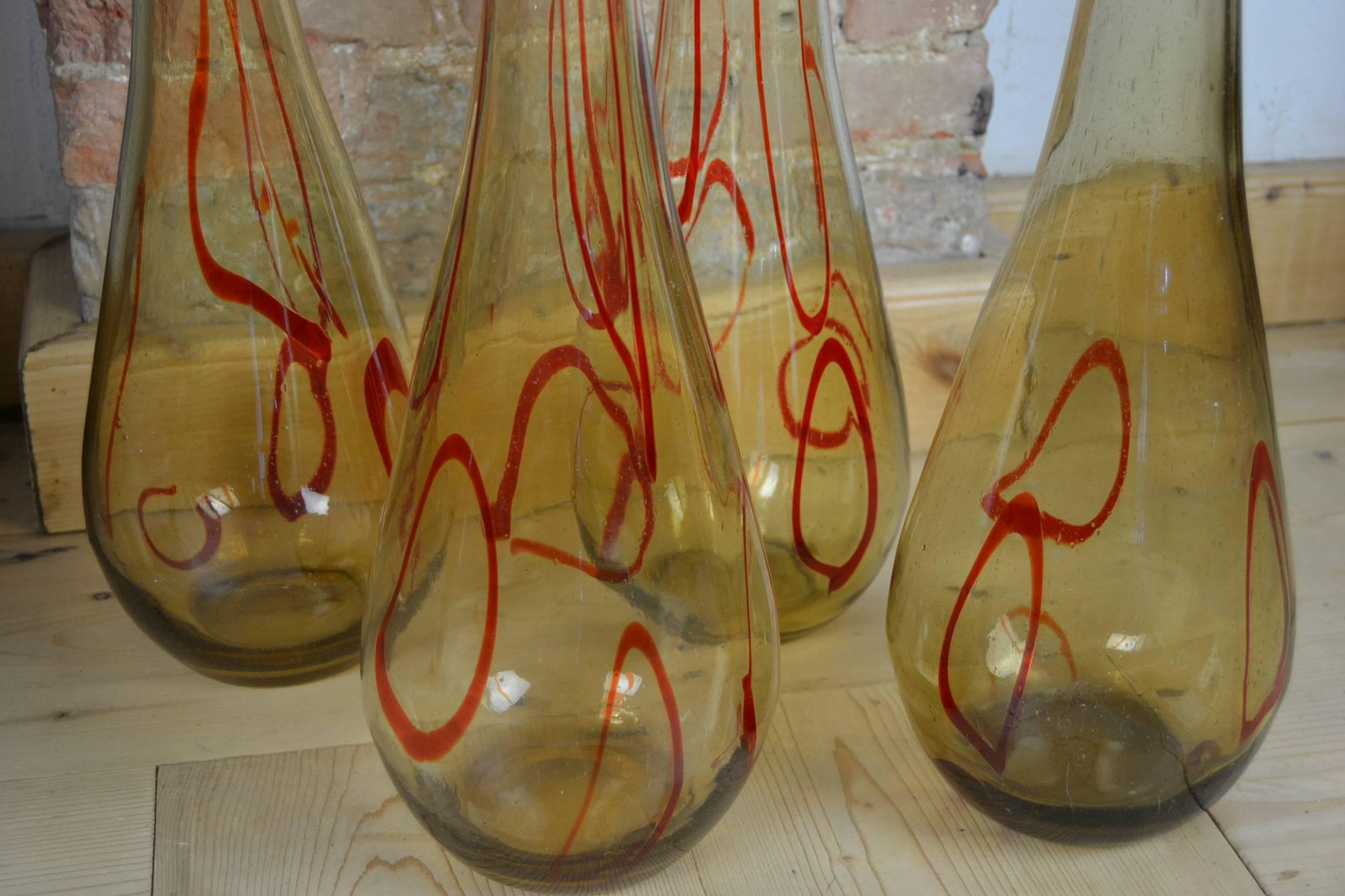 20th Century Art Glass Swung Bud Vases, amber and red ribbon swirls , 1960s , 4 pieces 