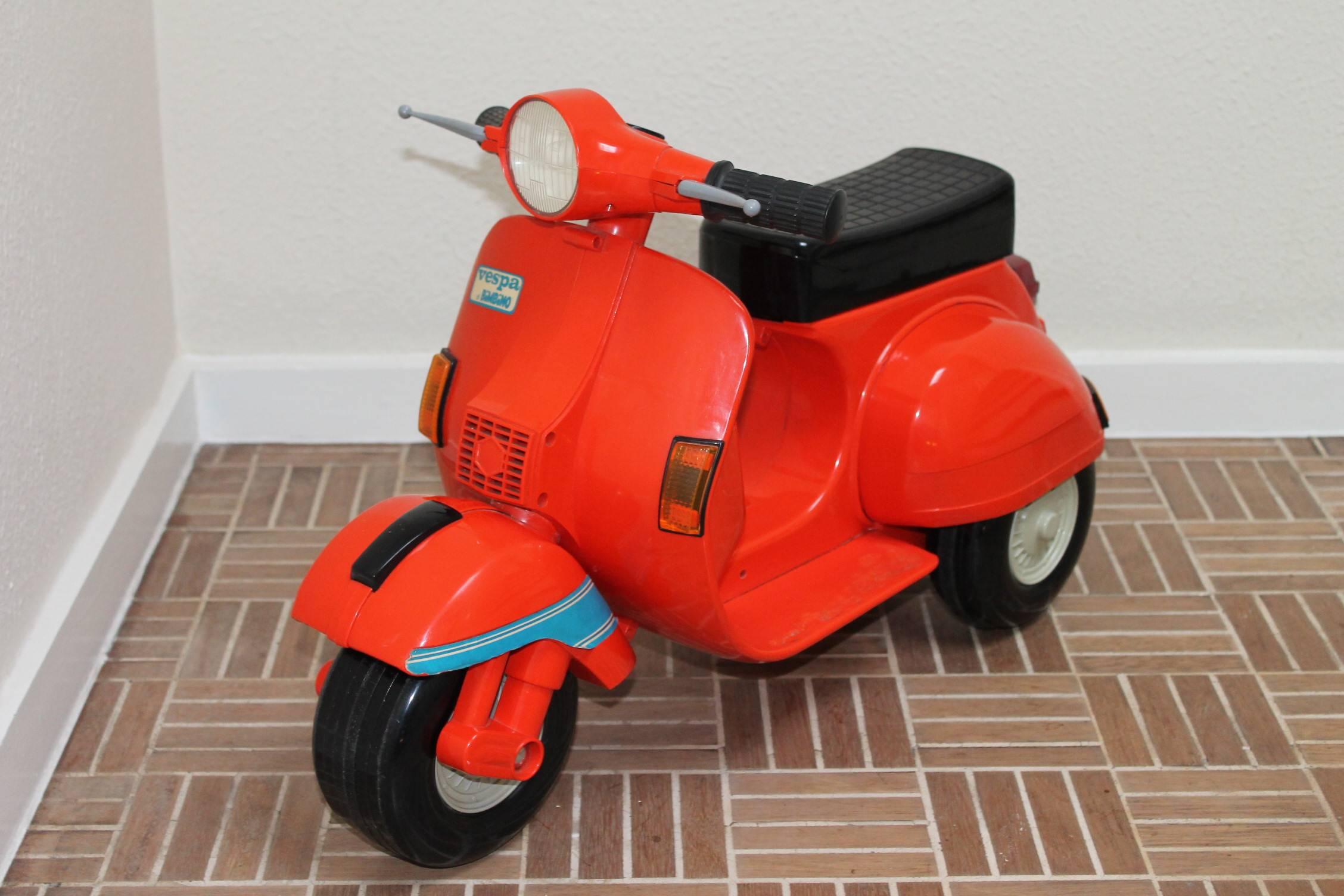 Plastic 1980s Children's Vespa Scooter