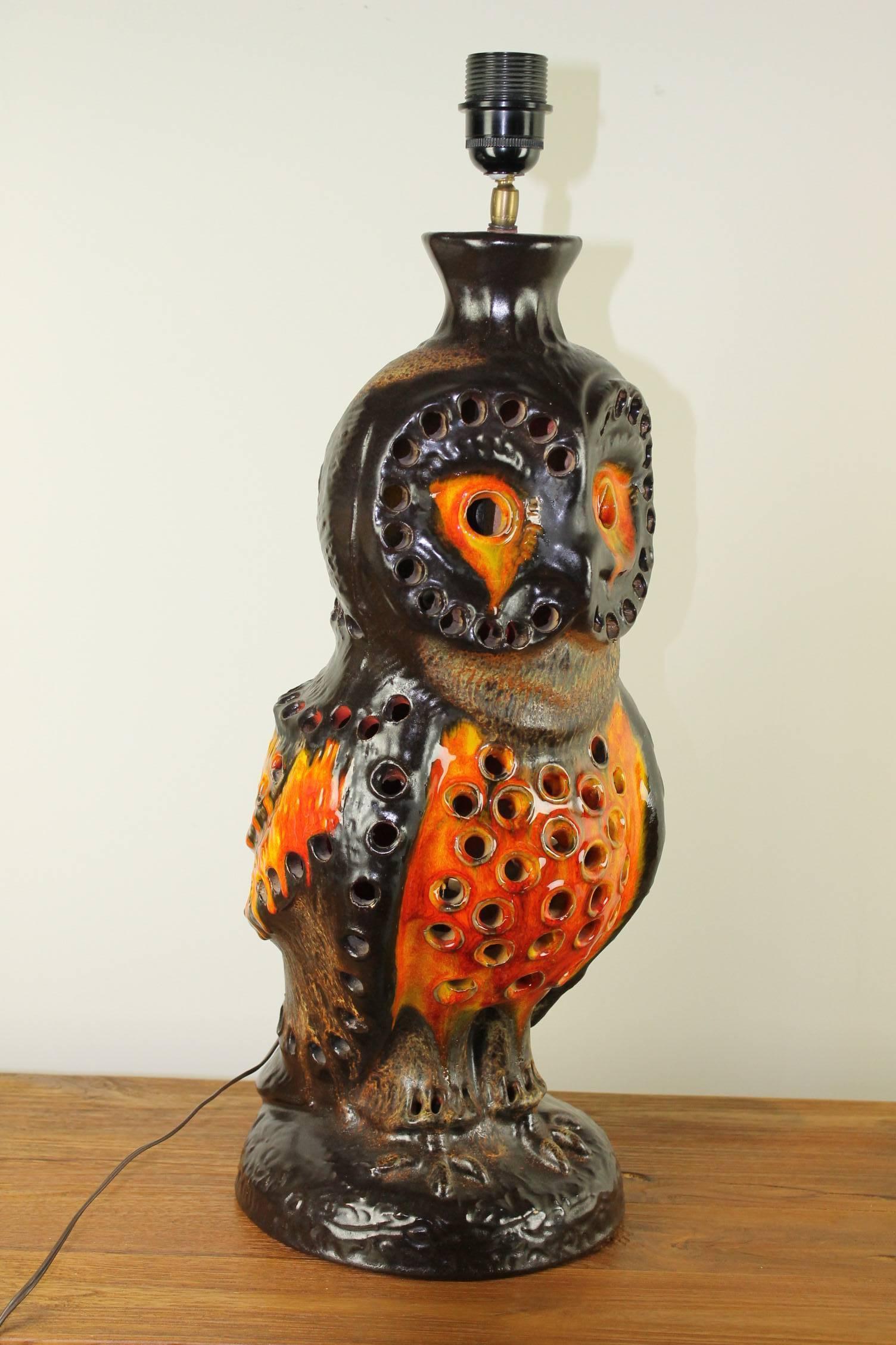European 1970s Huge Fat Lava Ceramic Owl Table Lamp