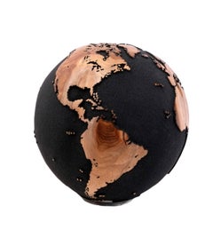 Classic globe with volcanic sand finishing, 25 cm