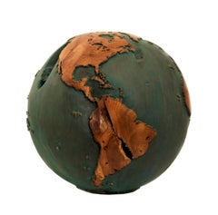 Teak root globe with natural continents, patinated copper finishing, 30 cm