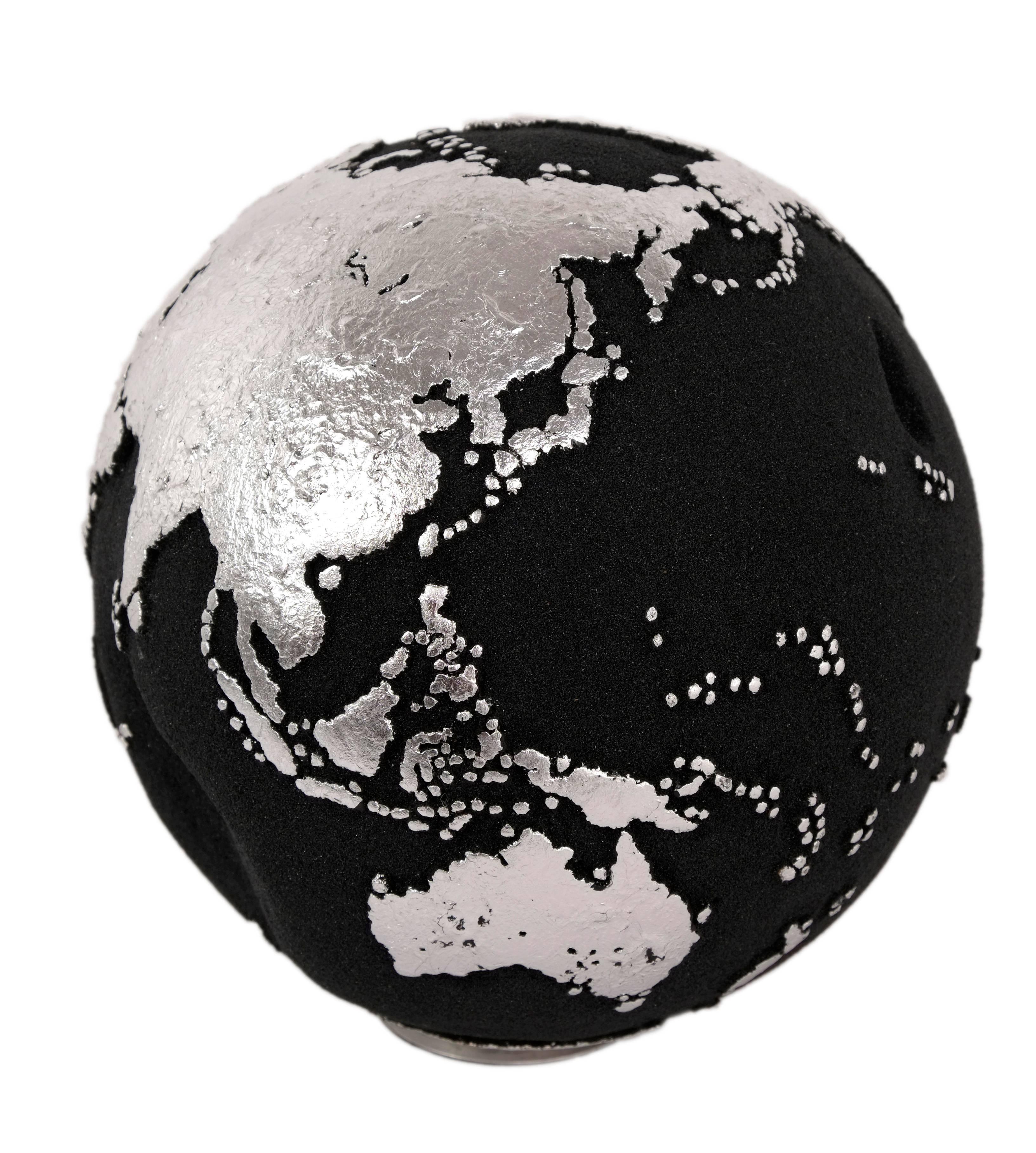 Organic Modern Classic Globe with Volcanic Sand and Silver Finishing, 20 cm