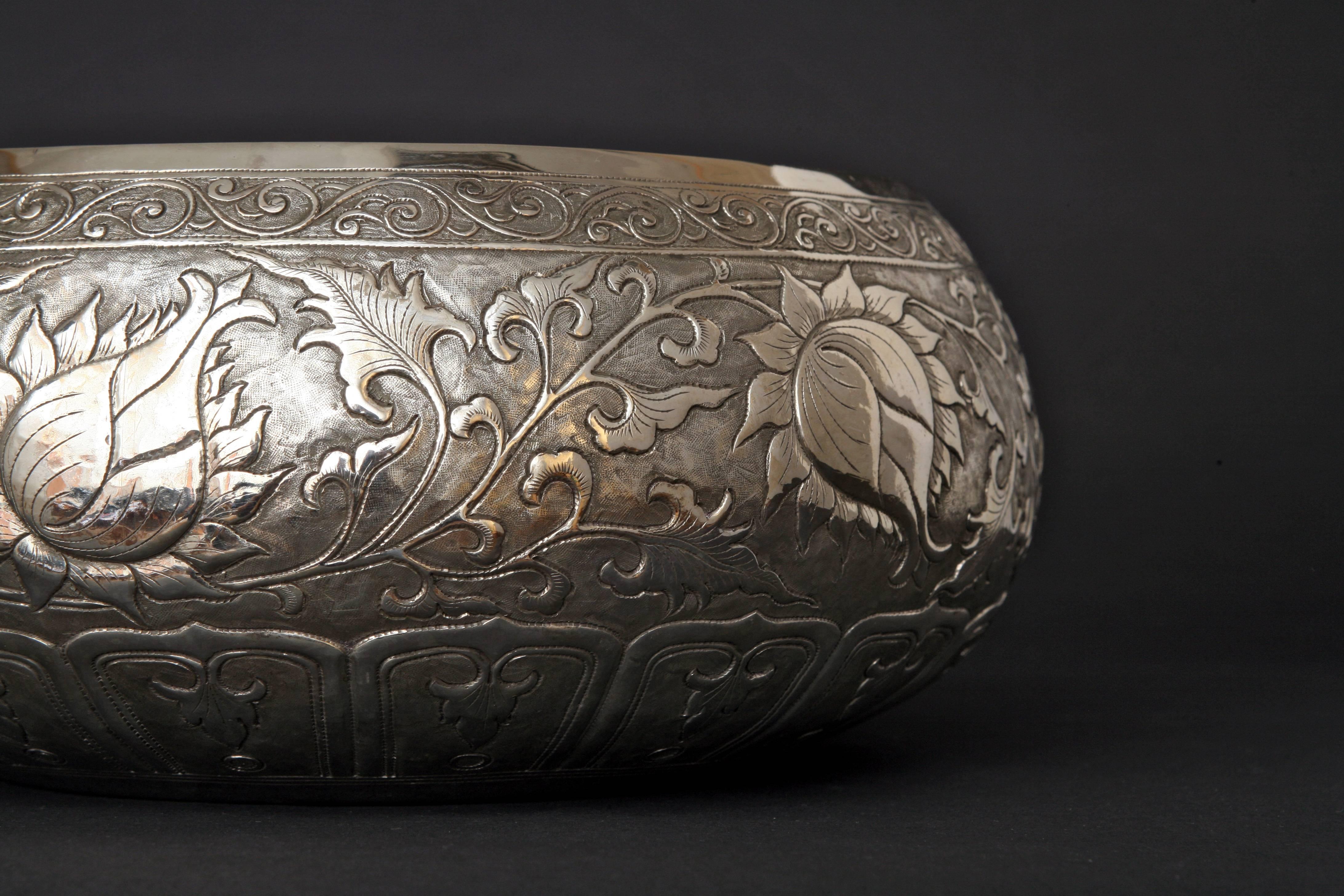 The fine hand-worked solid silver bowl is meticulously chased with Chinese lotus motif, and available in other sizes.
The silver is 90% pure.