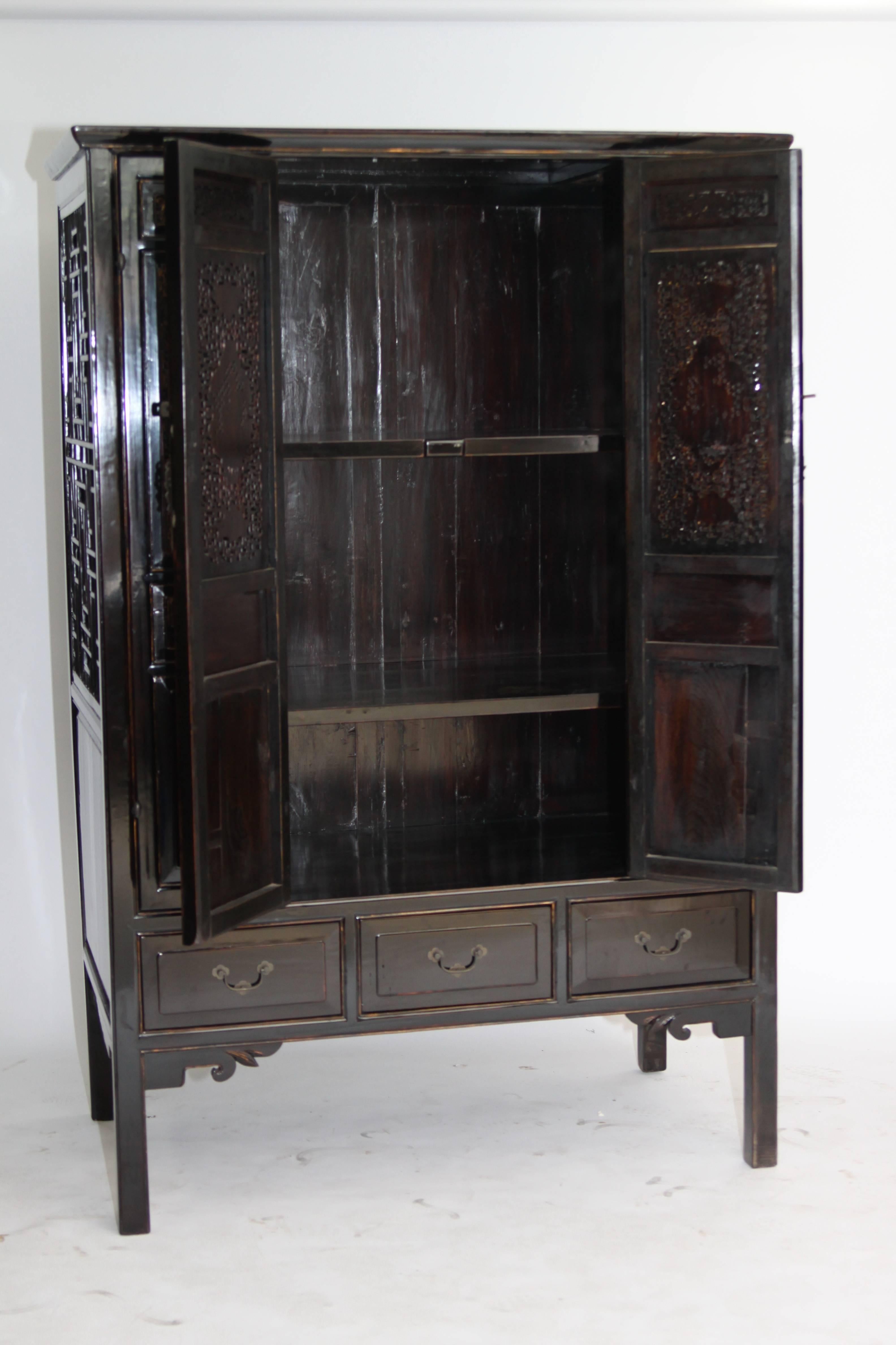 Antique Chinoiserie Zhejiang Lacquer Cabinet, Gilt Carved & Lattice/Fret Panels 1