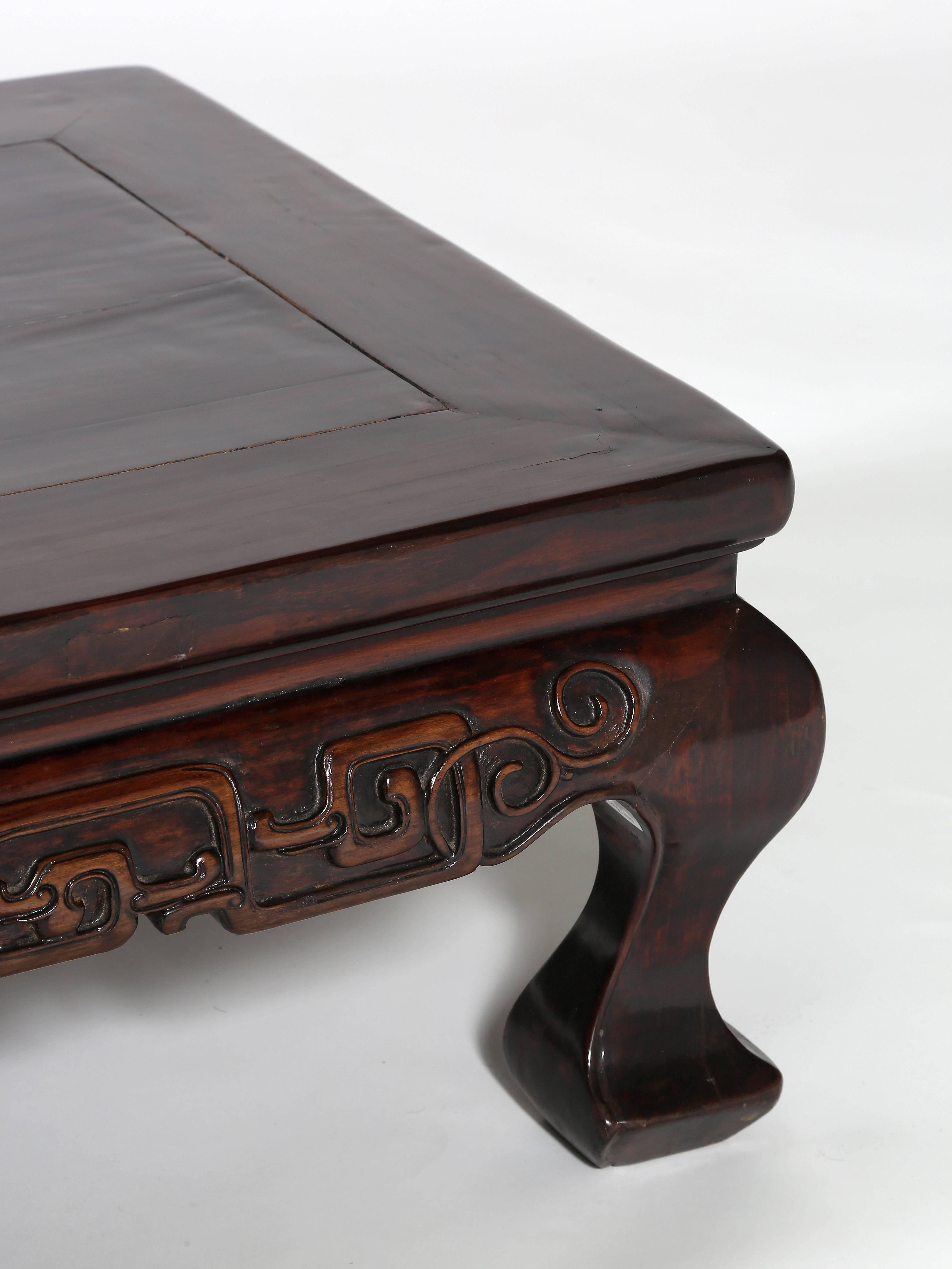 Hand-Crafted Antique 18th Century Chinoiserie Low Kang Table Carved Scroll Work Cabriole Legs