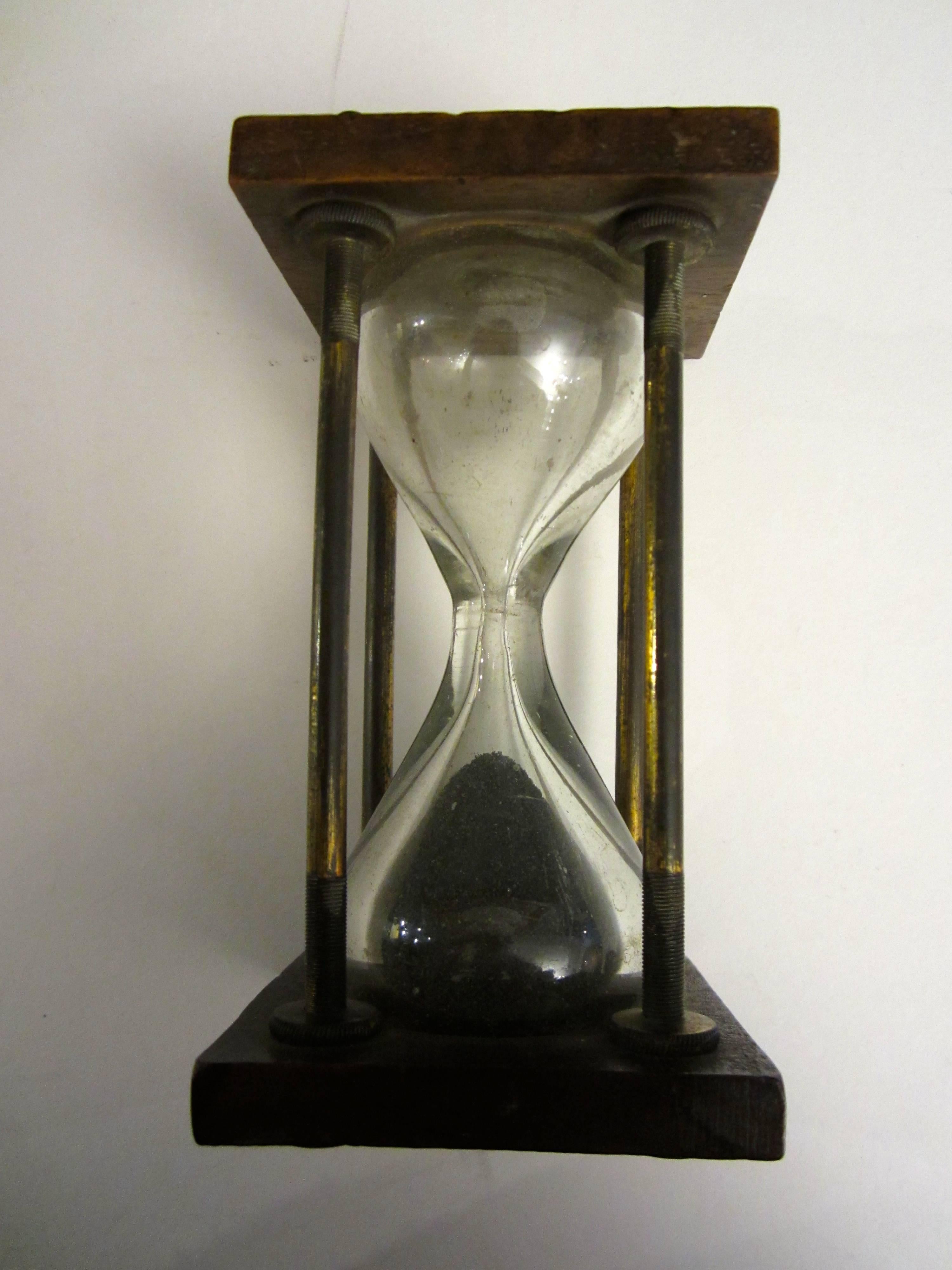 Early 19th Century Hourglass In Good Condition For Sale In Fossano, IT