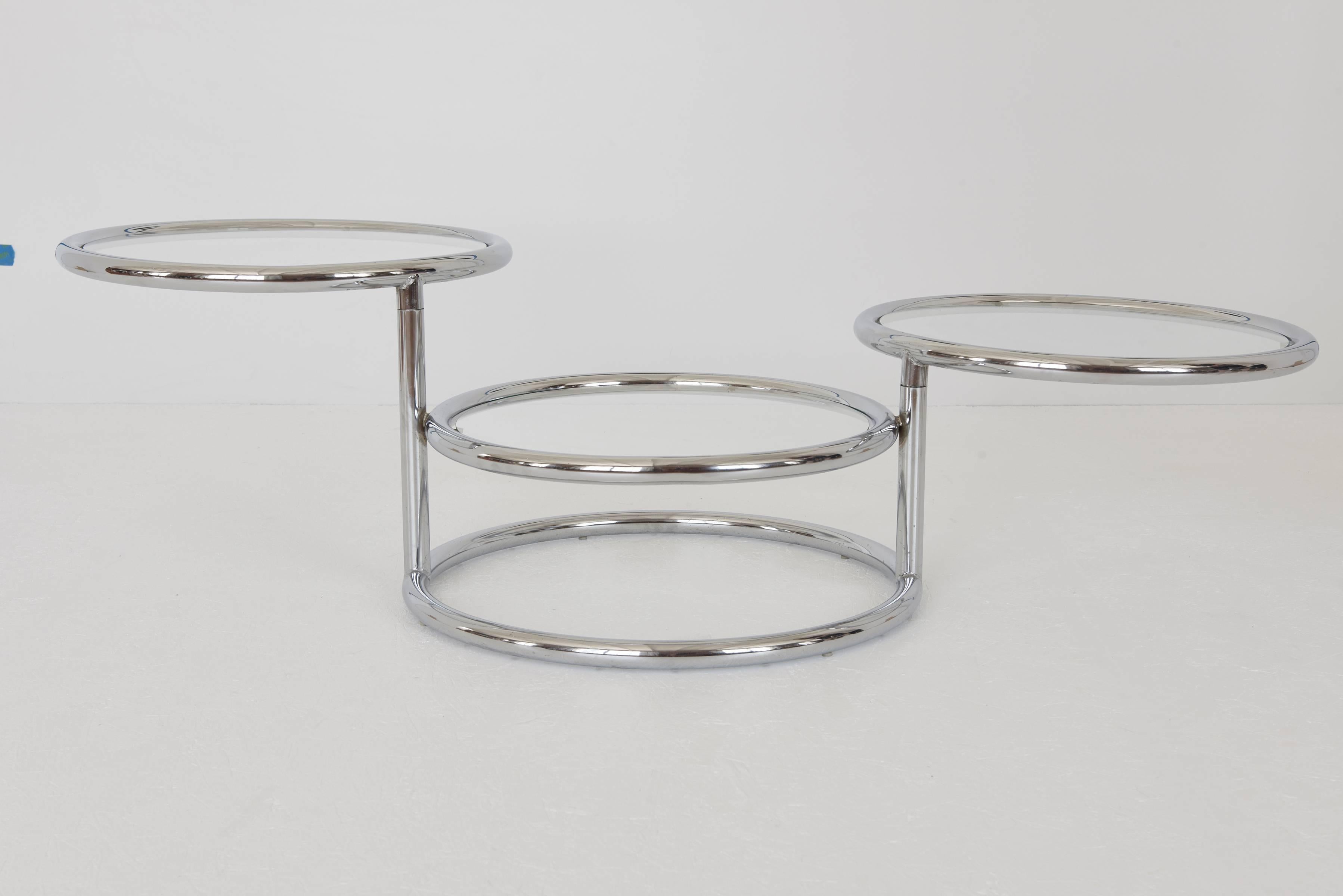 Late 20th Century Adjustable Circular Coffee Table Attributed to Milo Baughman, 1970s