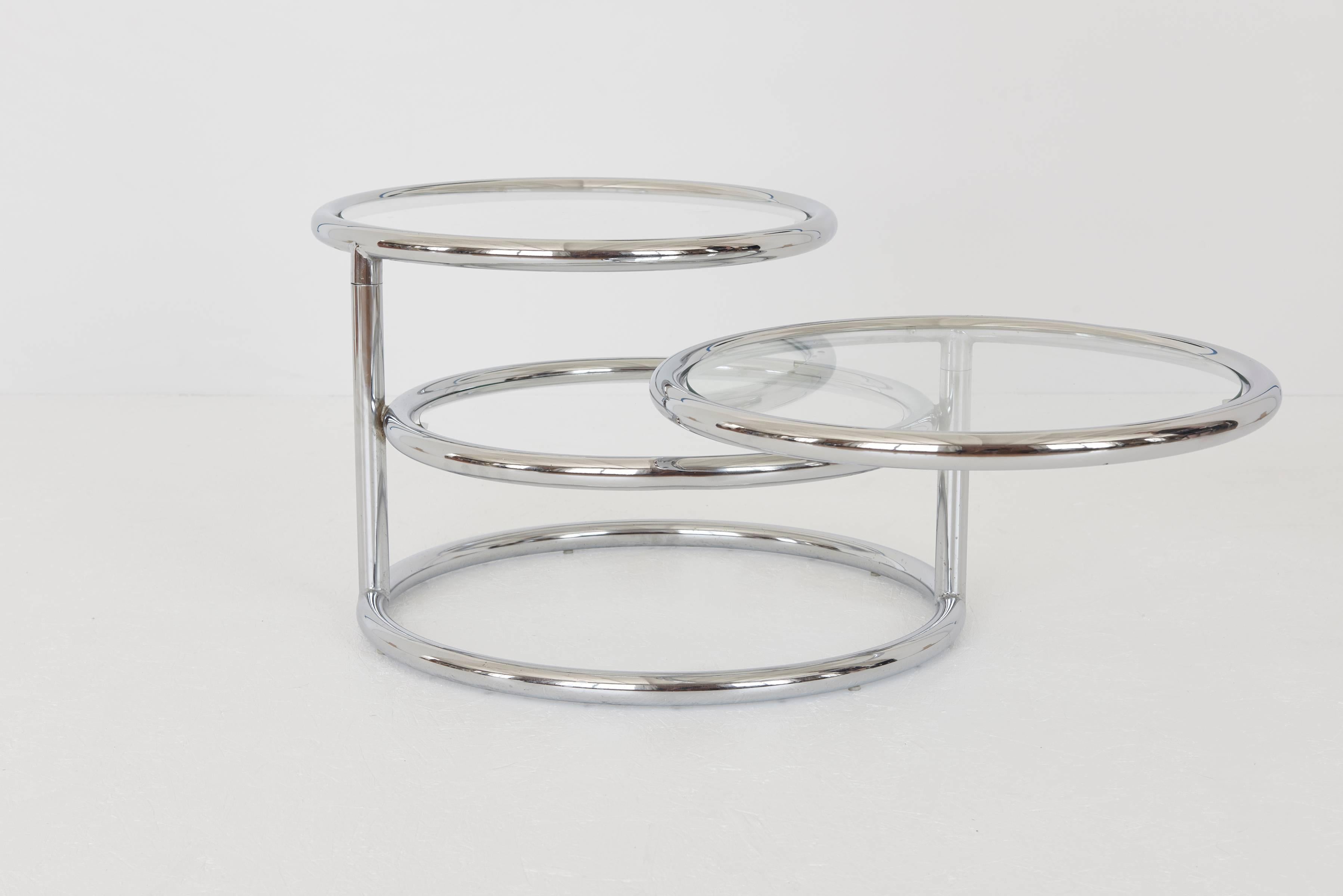 Adjustable Circular Coffee Table Attributed to Milo Baughman, 1970s 1