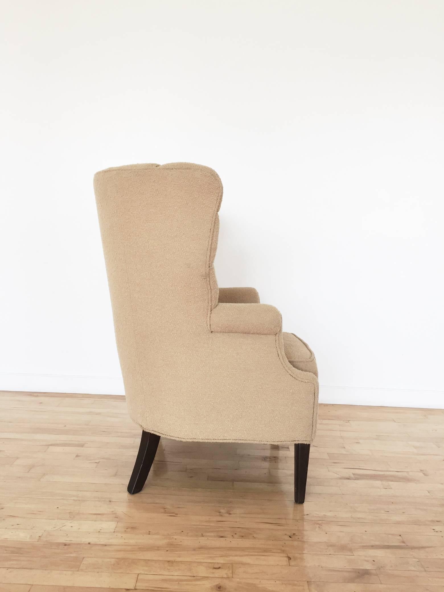 Modernist Mid-Century High Back Tufted Club Chair, 1960s In Good Condition In Los Angeles, CA