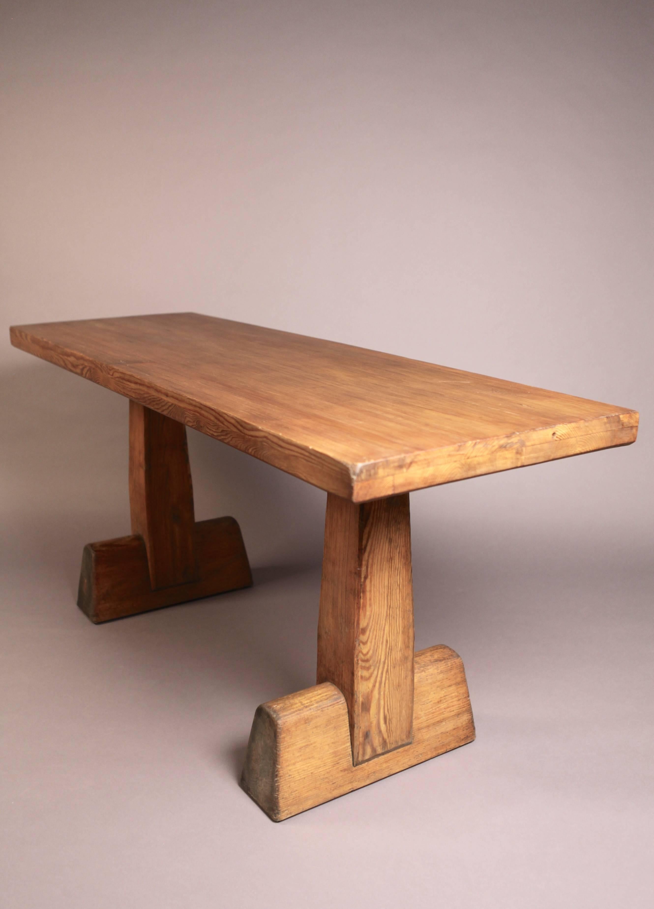 Utö library table designed by Axel Einar Hjorth.
Manufactured by Nordiska Kompaniet, Sweden, 1930s.