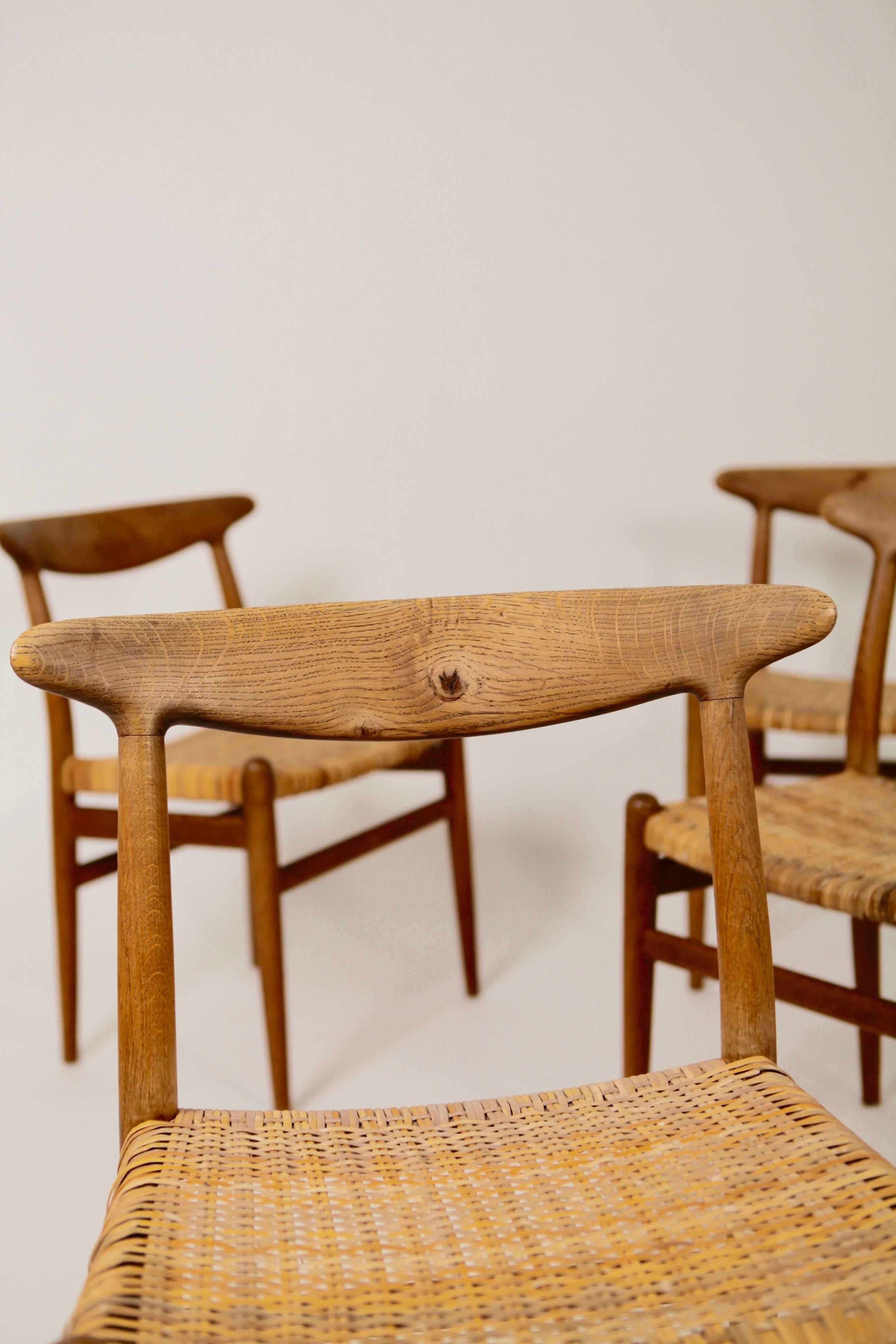 Danish Hans Wegner, Set of Six Dining Chairs Model W2