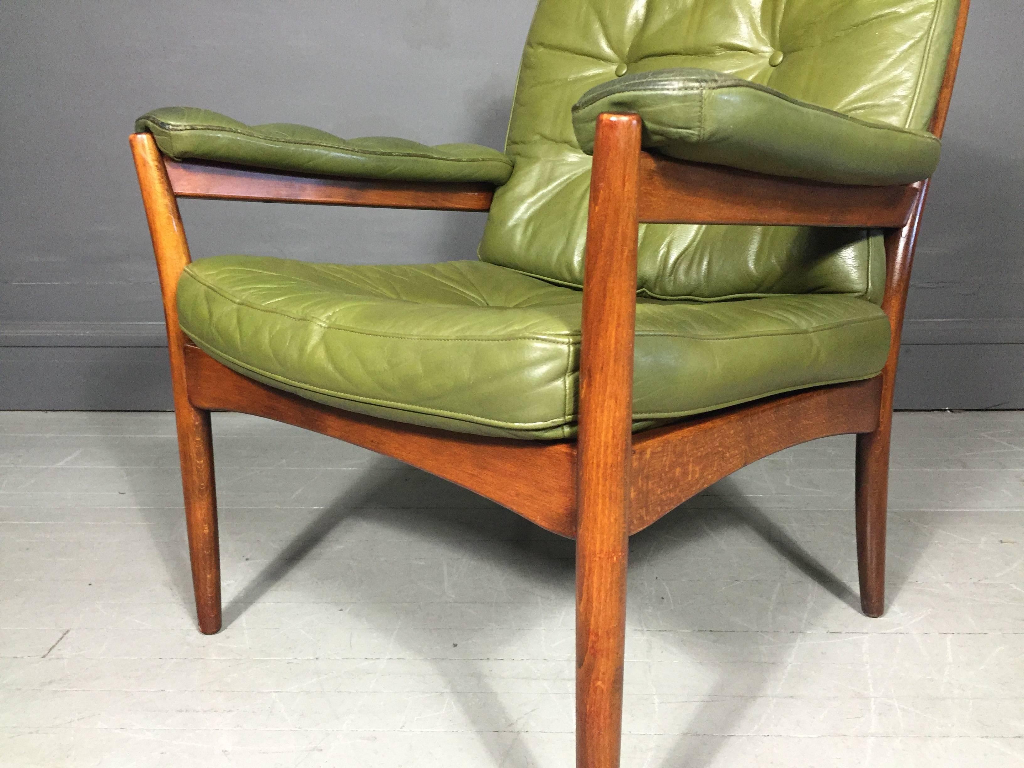 Late 20th Century Göte Möbler Green Leather Lounge Chair, Teak Frame, Sweden, circa 1970