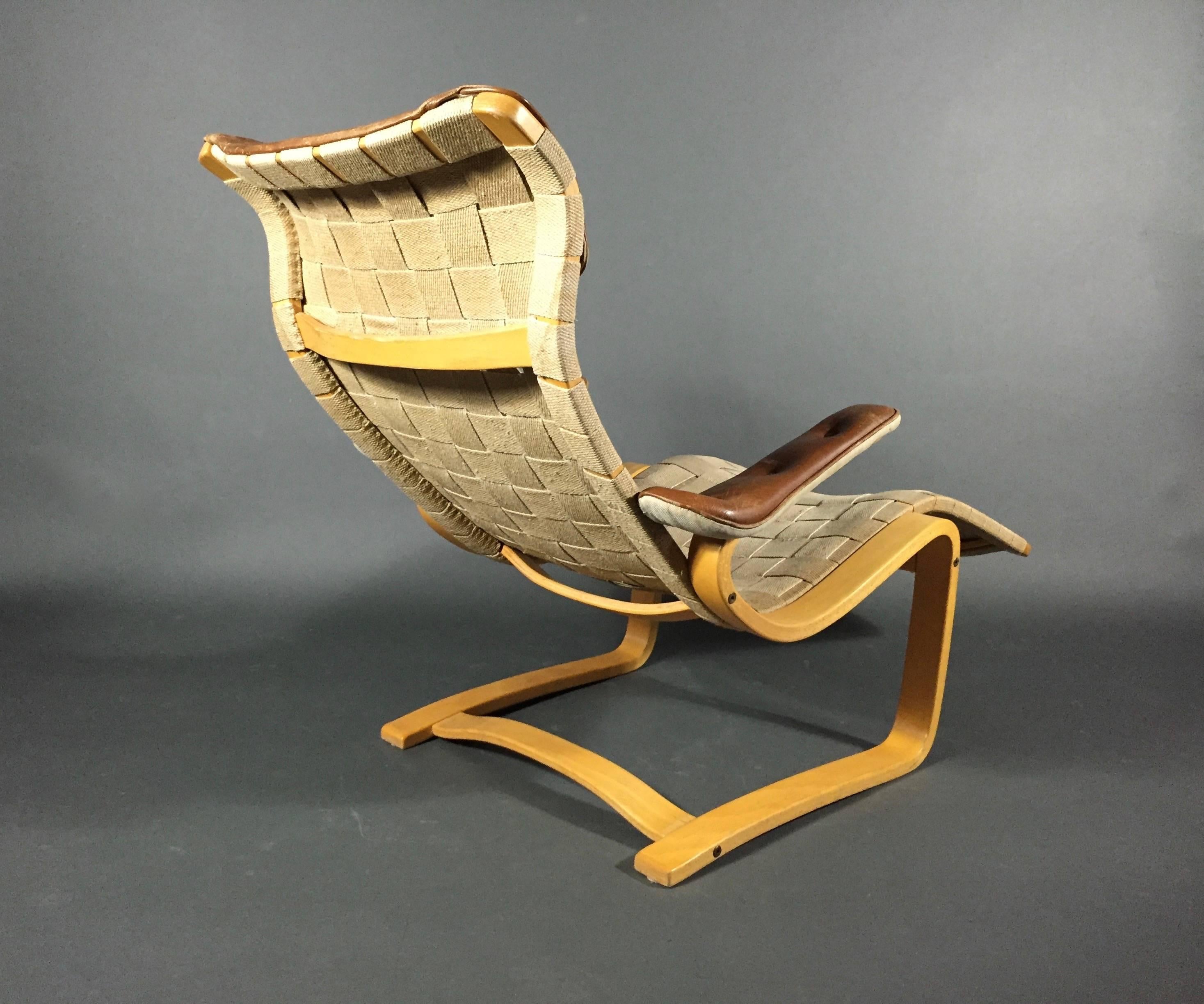 Swedish Gustaf Axel Berg Lounge Chair, Cotton Webbing, Leather, Sweden, 1949