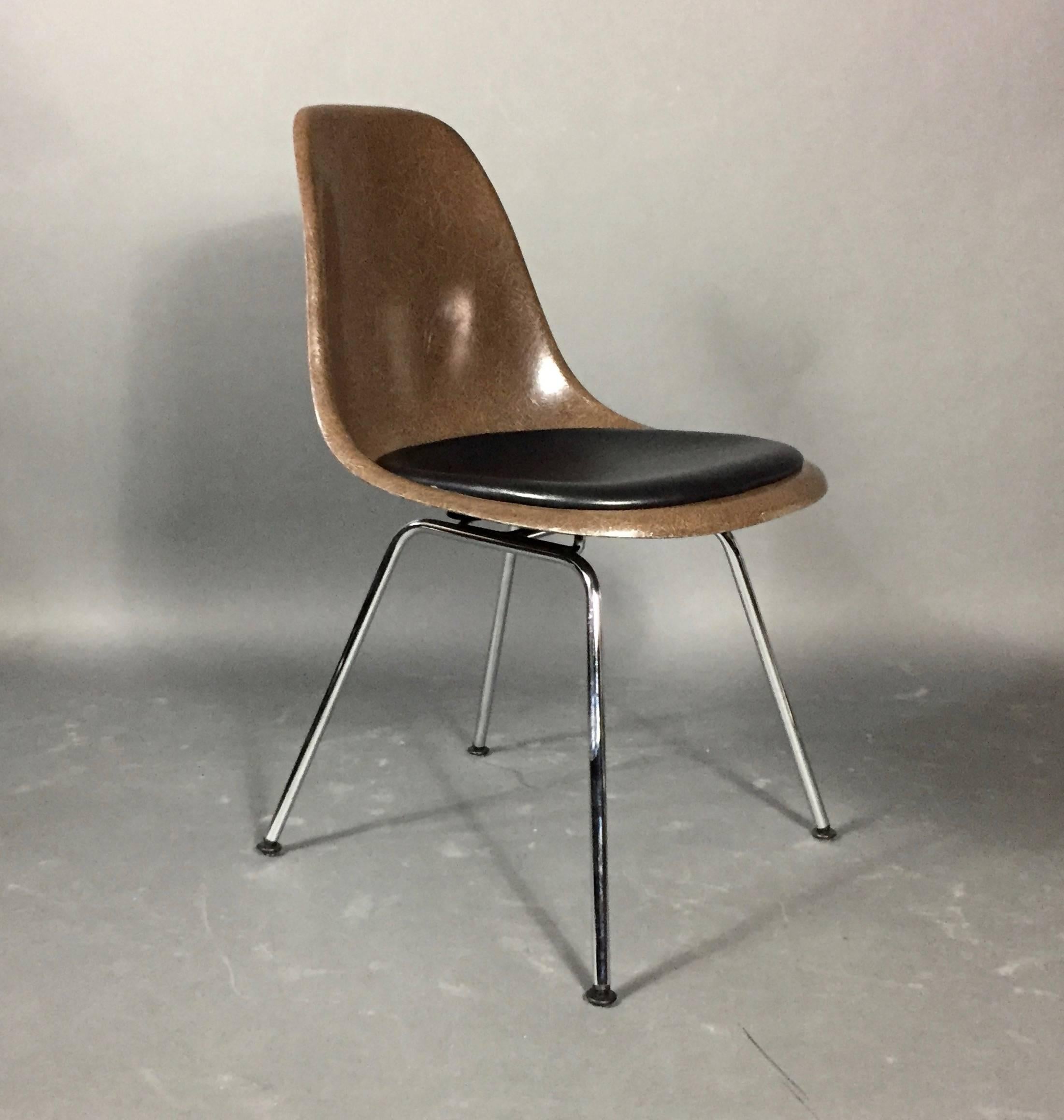 Mid-20th Century Charles and Ray Eames Fiberglass Shell Chairs, Vitra Base, Skai Seating