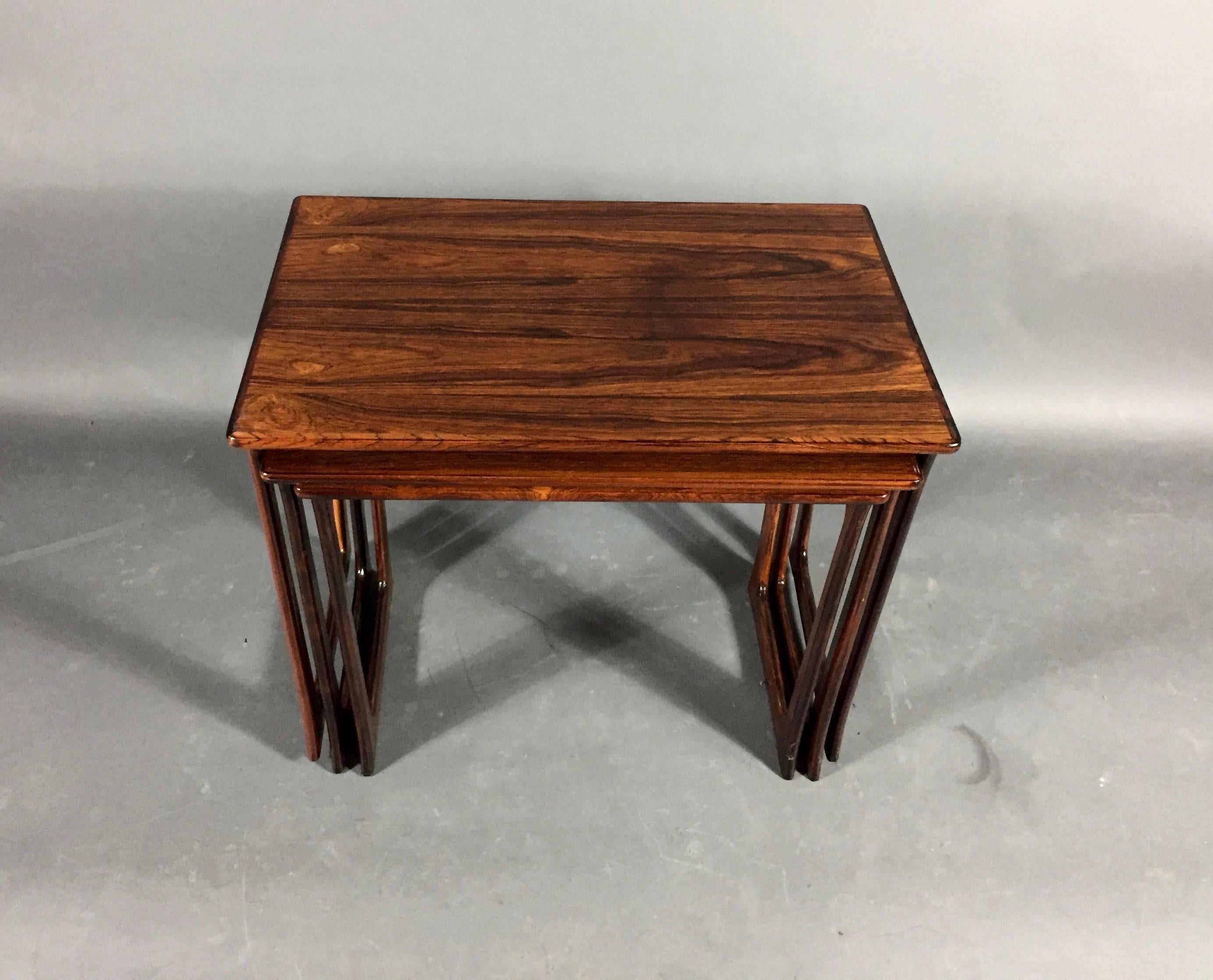 American Modern Square-Base Rosewood Nesting Tables, 1960s 1