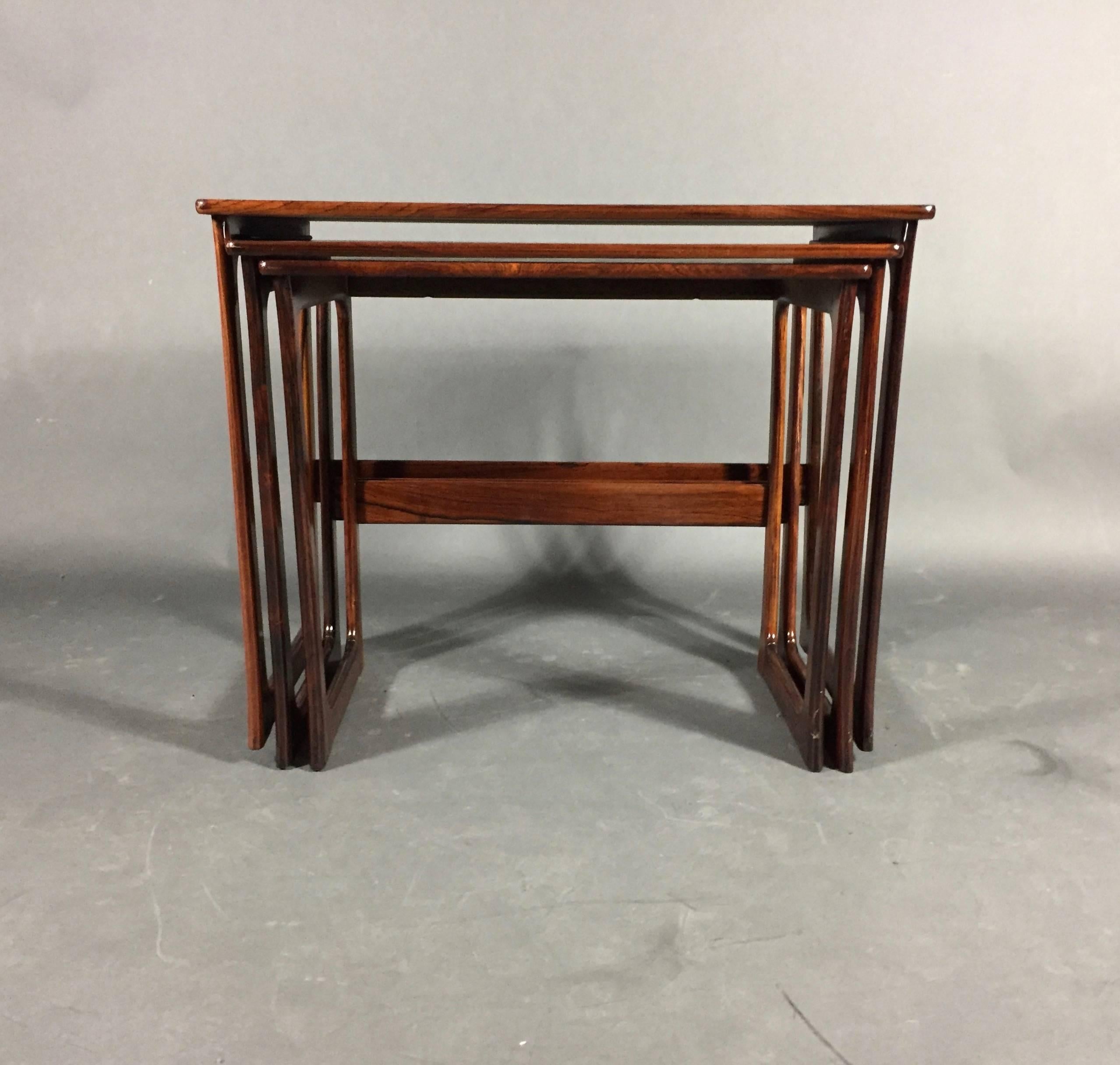 American Modern Square-Base Rosewood Nesting Tables, 1960s 2