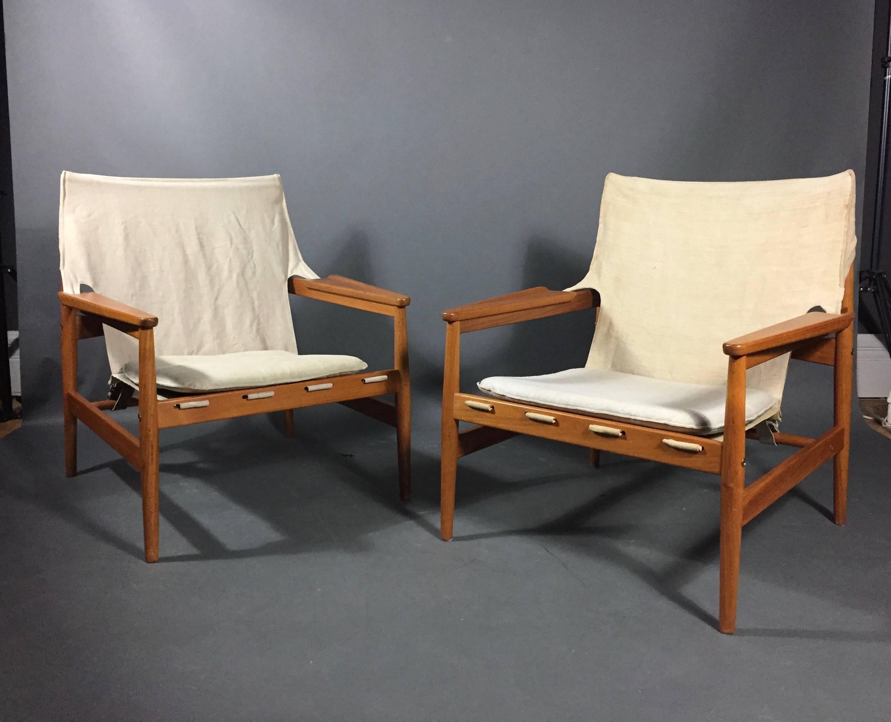 Scandinavian Modern Pair of Hans Olsen Attributed Canvas and Teak Sling Chairs, Sweden, 1970
