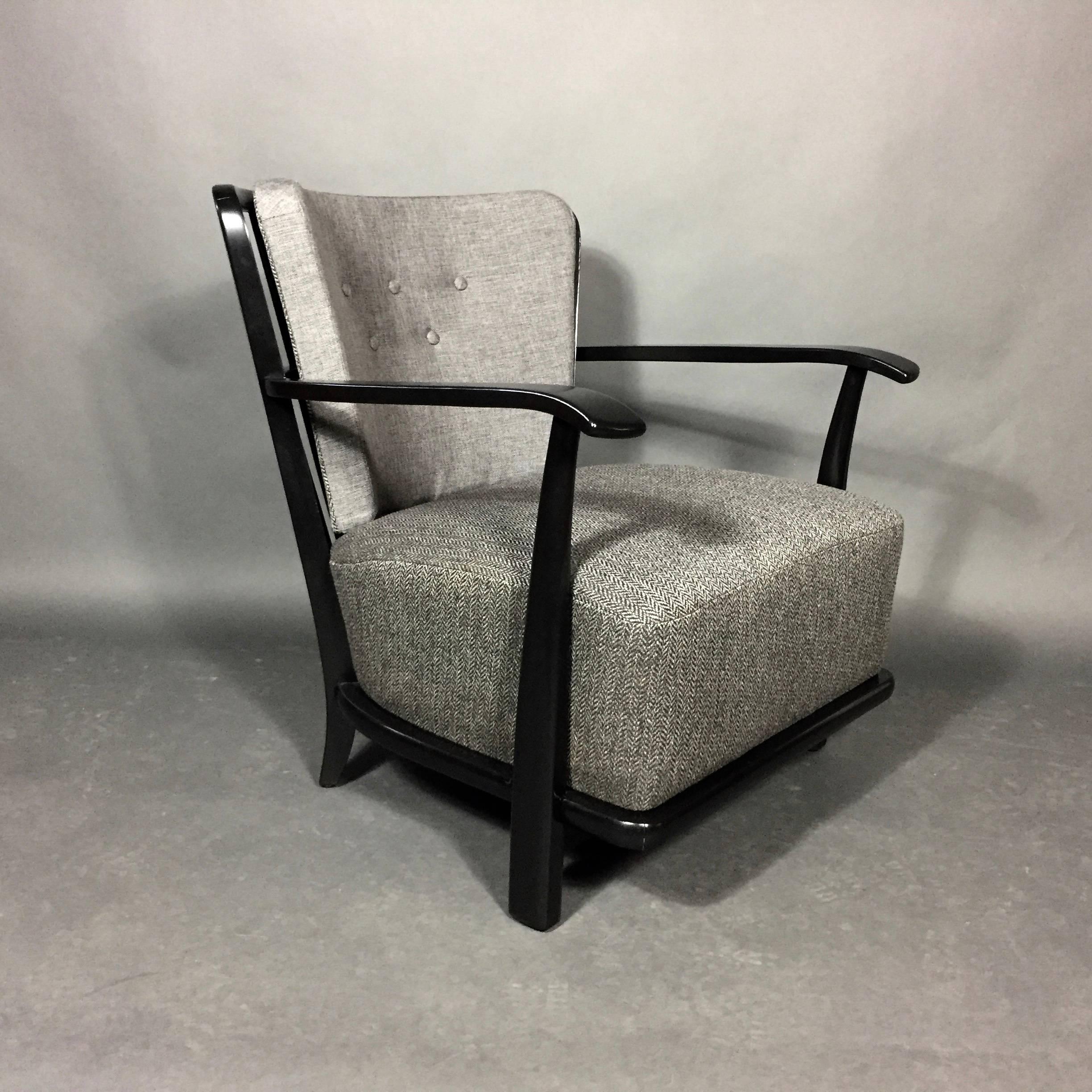 Early 1940s Fritz Hansen Black Lacquered Lounge Chair, Denmark In Excellent Condition For Sale In Hudson, NY