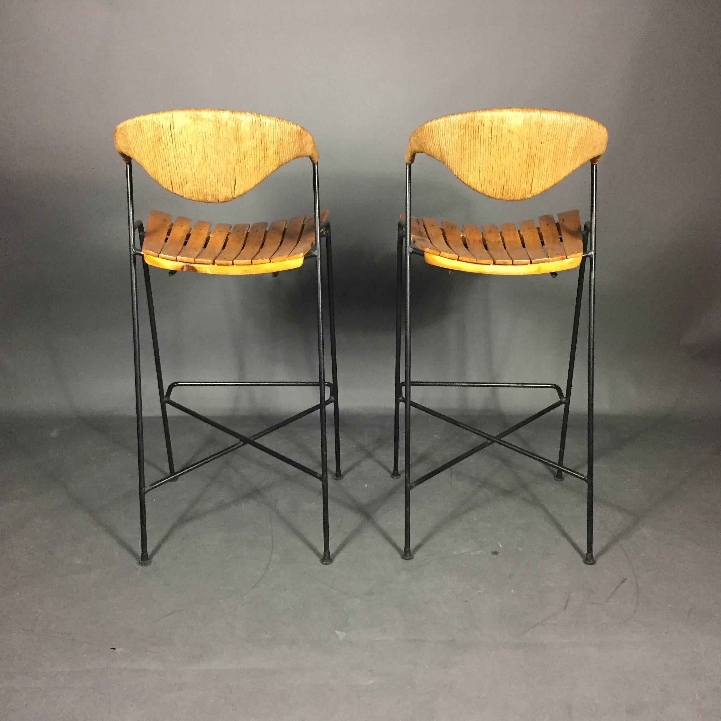 Pair of Arthur Umanoff Iron, Birch and Rush Bar Stools, USA, 1950s In Good Condition In Hudson, NY