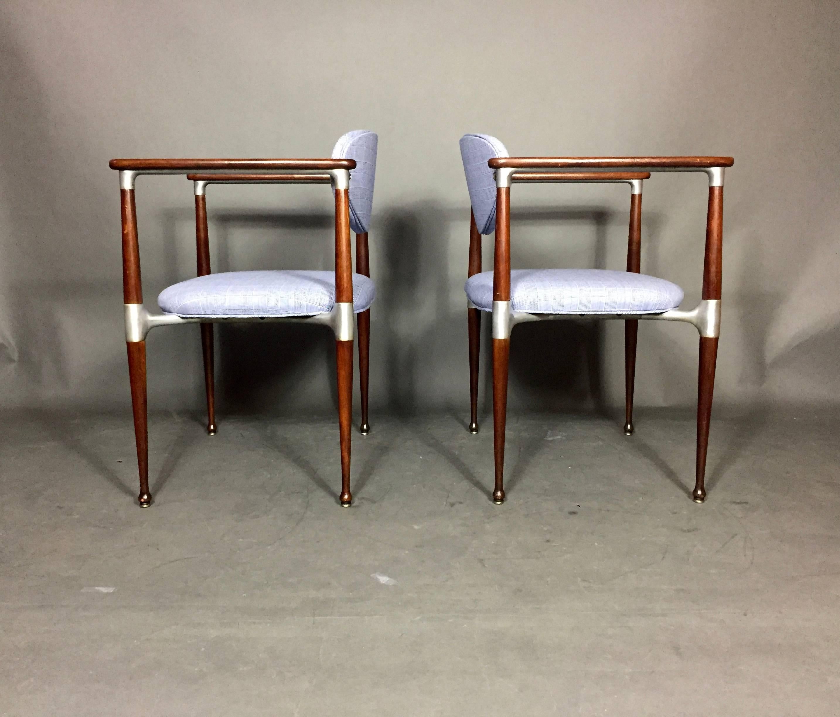 Dan Johnson Attributed Walnut and Aluminum Armchair, USA, 1960s In Excellent Condition In Hudson, NY