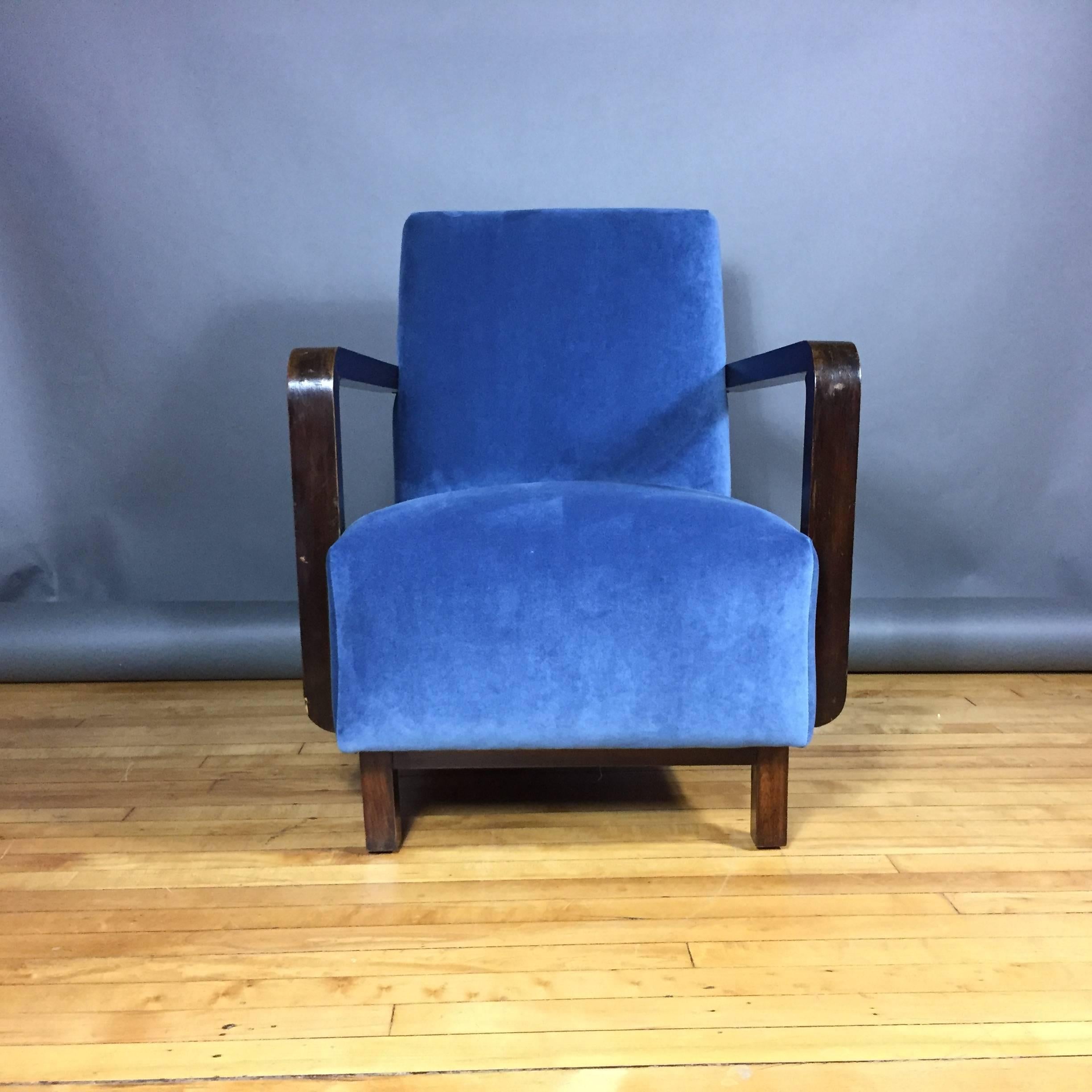 Pair of Danish, 1940s Armchairs with Navy Velvet Covers In Excellent Condition For Sale In Hudson, NY