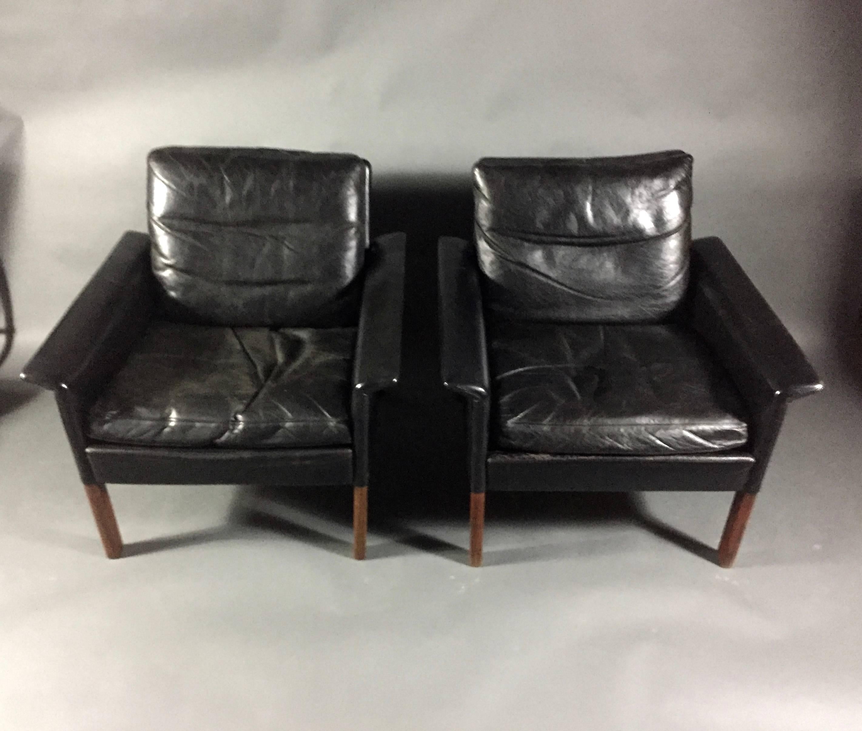 Pair of Hans Olsen Leather Lounge Chairs, Denmark, 1960 2