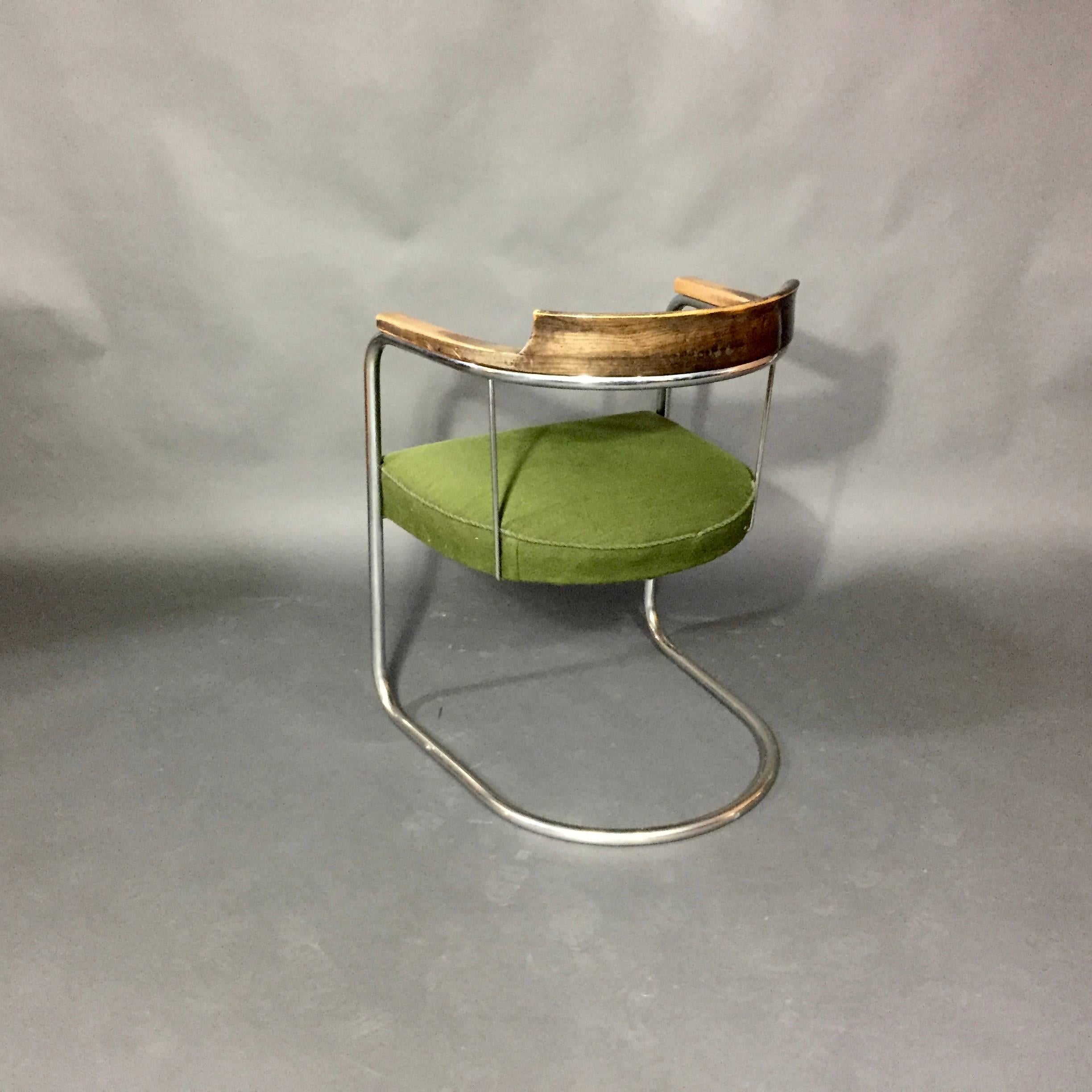 Mid-20th Century Late 1930s Bauhaus Curved-Back and Chrome Armchair