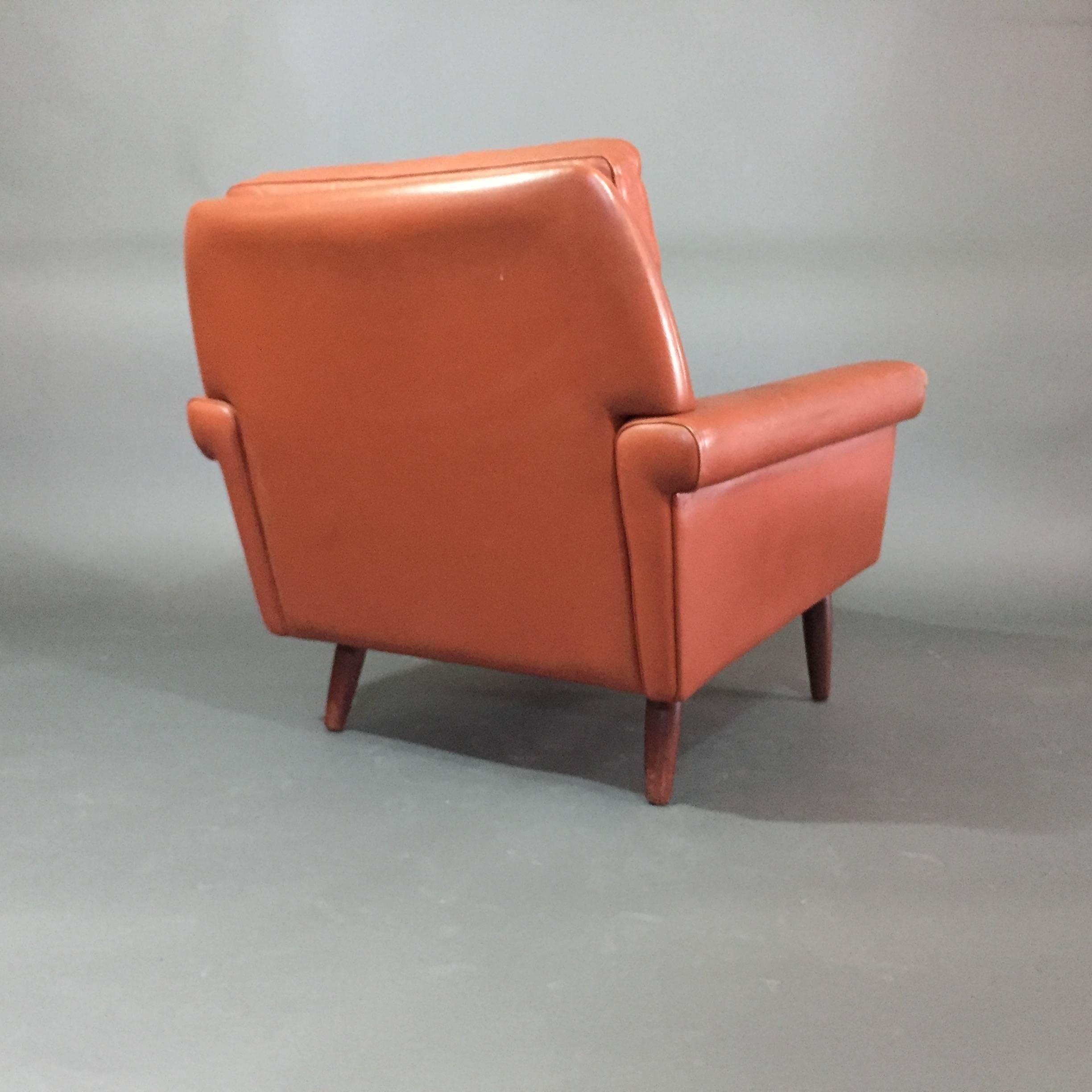 Pair 1960s Danish Leather Lounge Chairs For Sale 2