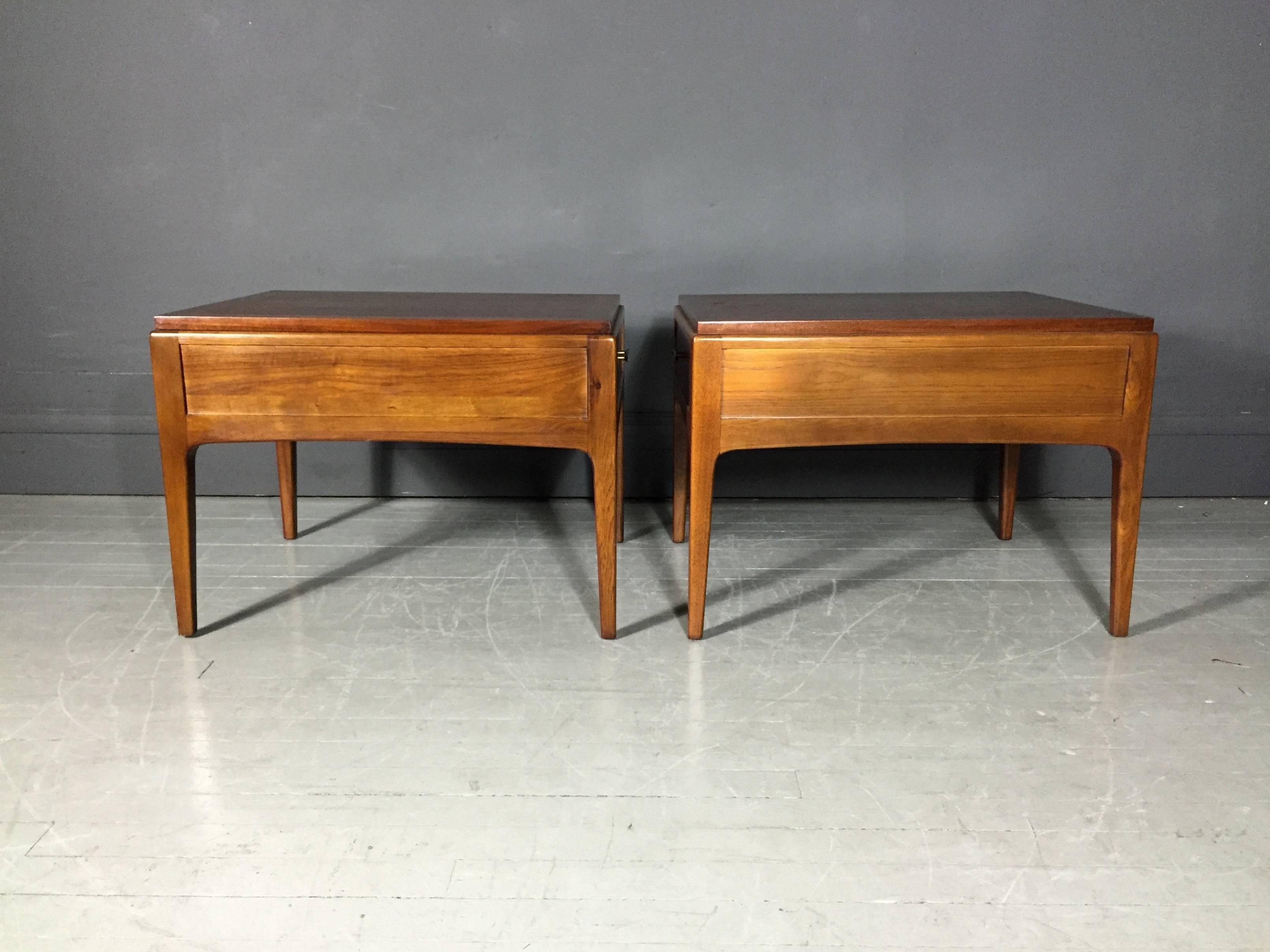 American Pair Lane Rhythm Series Side Tables, Alta Vista Va, Usa 1960s