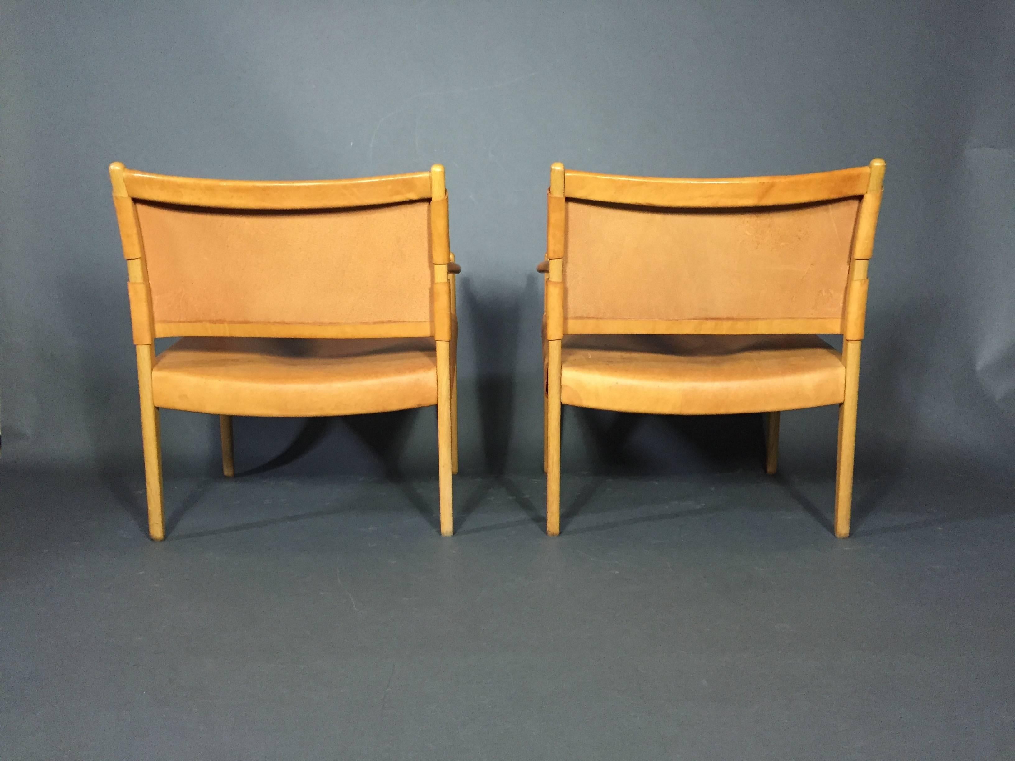 Per-Olof Scotte Saddle Leather Premiär Armchairs, Sweden, 1950s 2