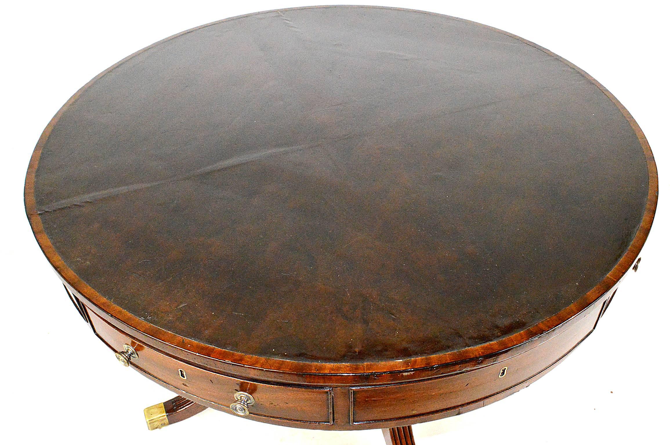 English Mahogany Inlaid Leather Top Rent/Drum Table For Sale 4