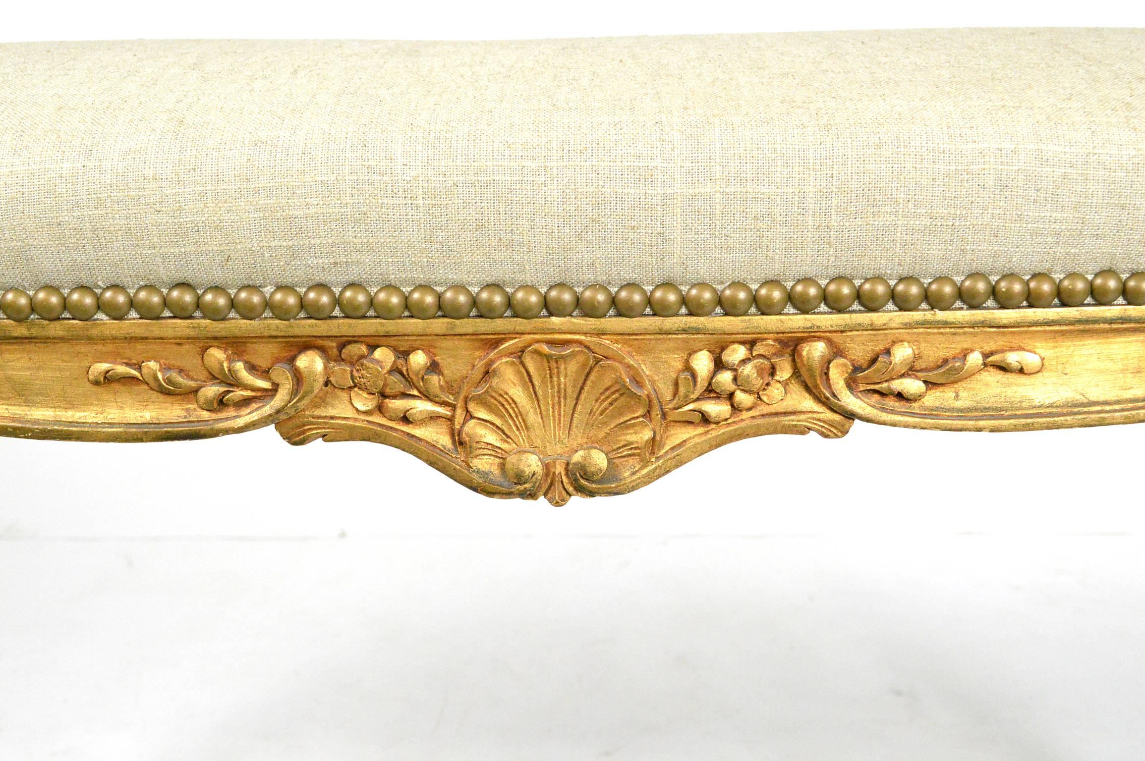 20th Century French Louis XVI Style Carved and Giltwood Bench For Sale
