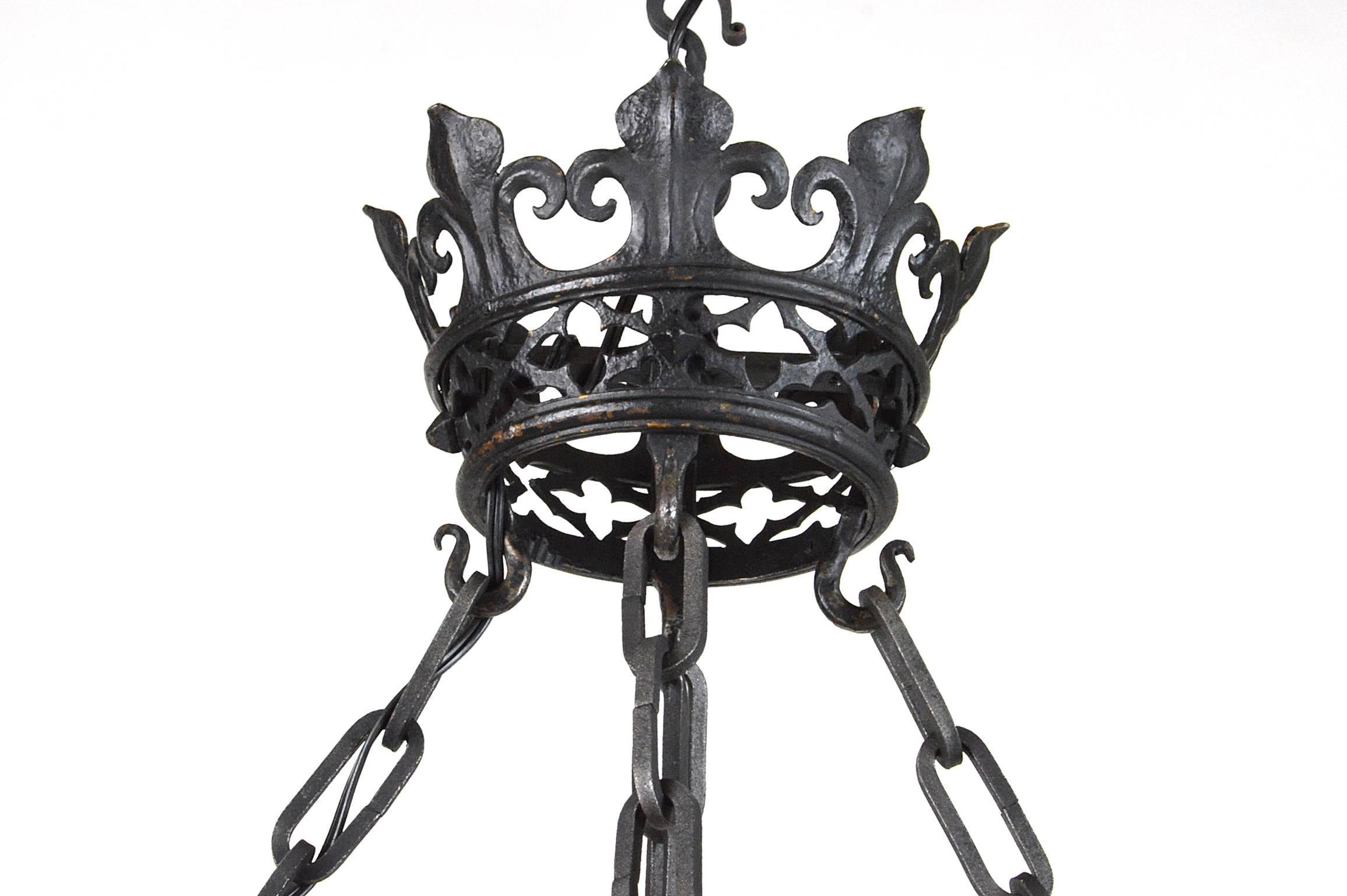 19th Century French Iron and Polychrome Painted Eight-Light Chandelier 6