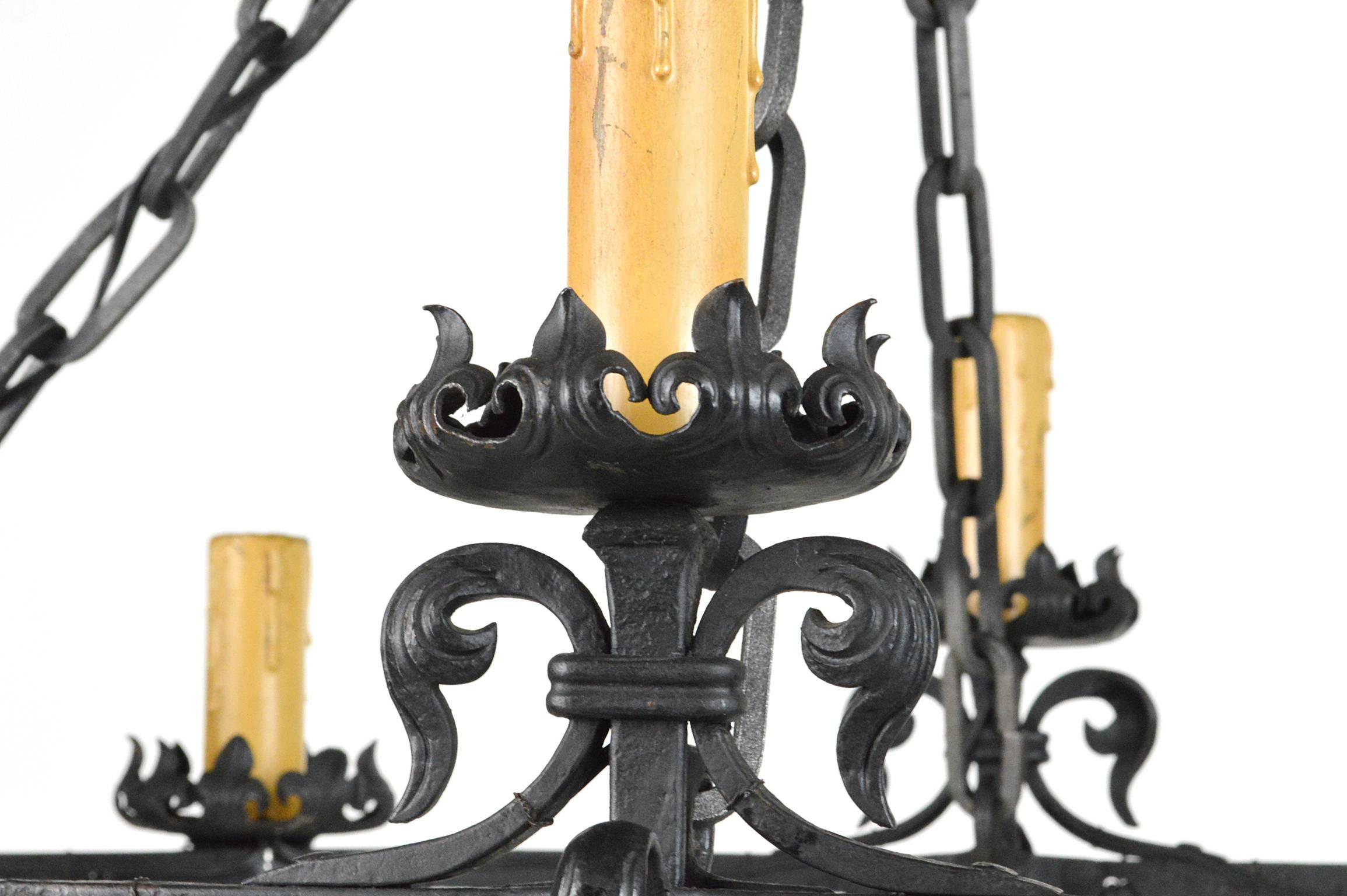 19th Century French Iron and Polychrome Painted Eight-Light Chandelier 4