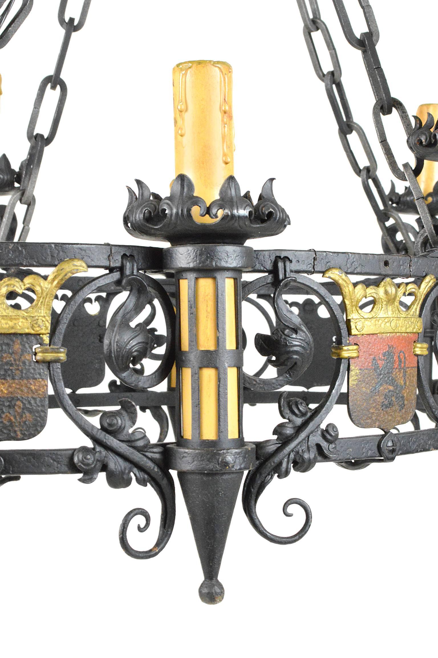 19th Century French Iron and Polychrome Painted Eight-Light Chandelier 1