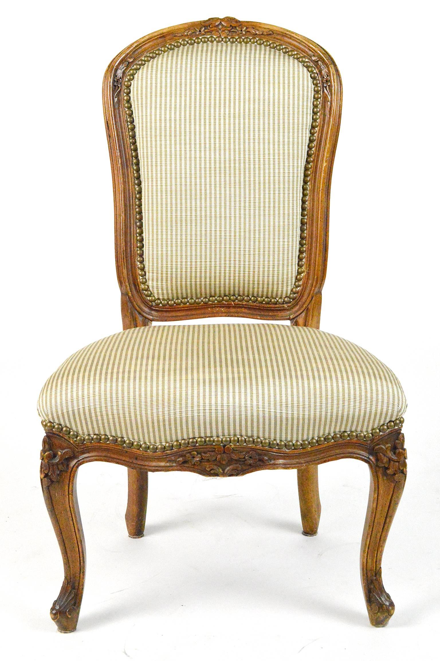 French Pair of Louis XV Style Fruitwood Slipper Chairs For Sale