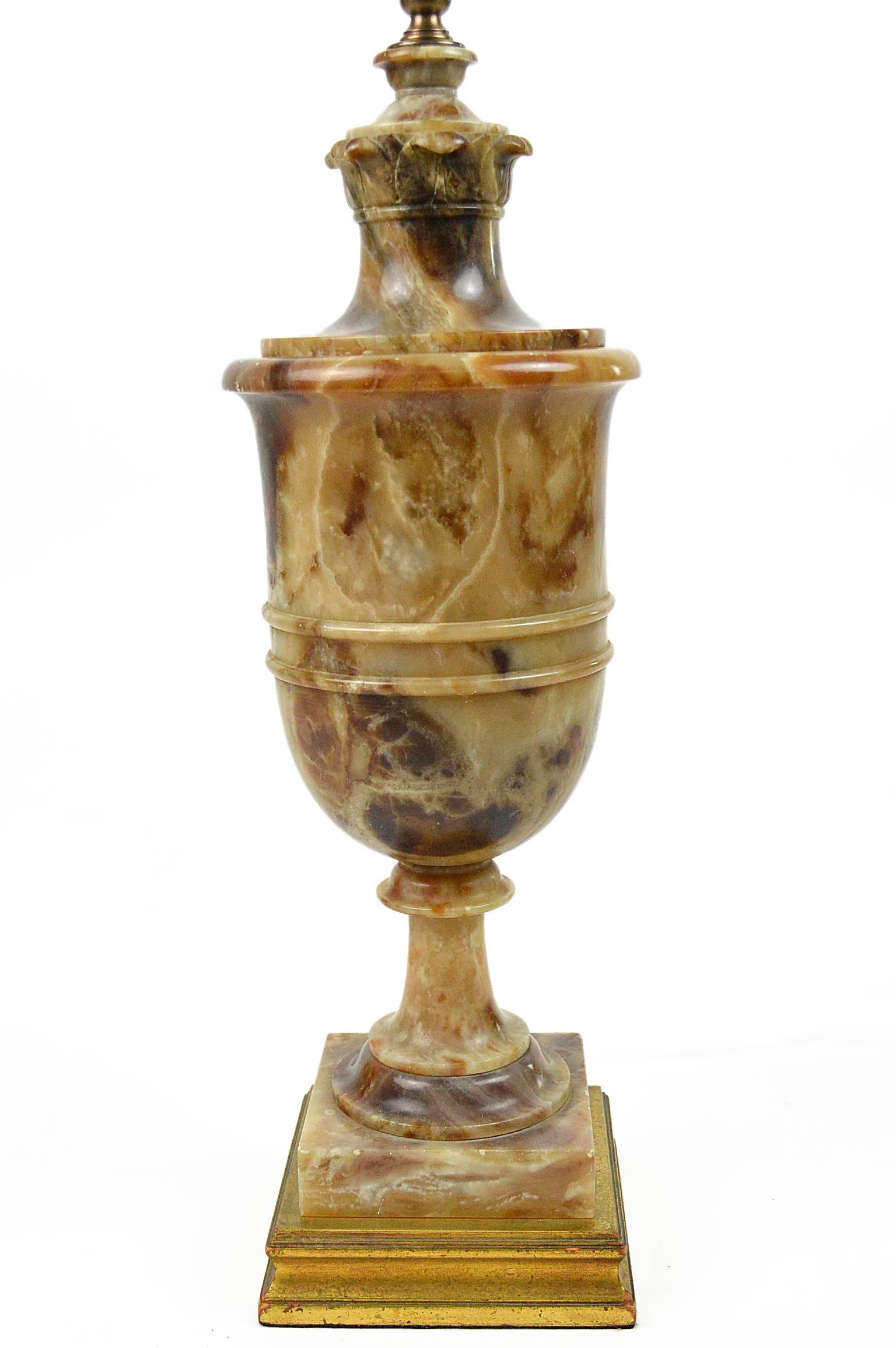 Neoclassical Style Italian Alabaster Table Lamp. Mounted on square gilt wood base. 25