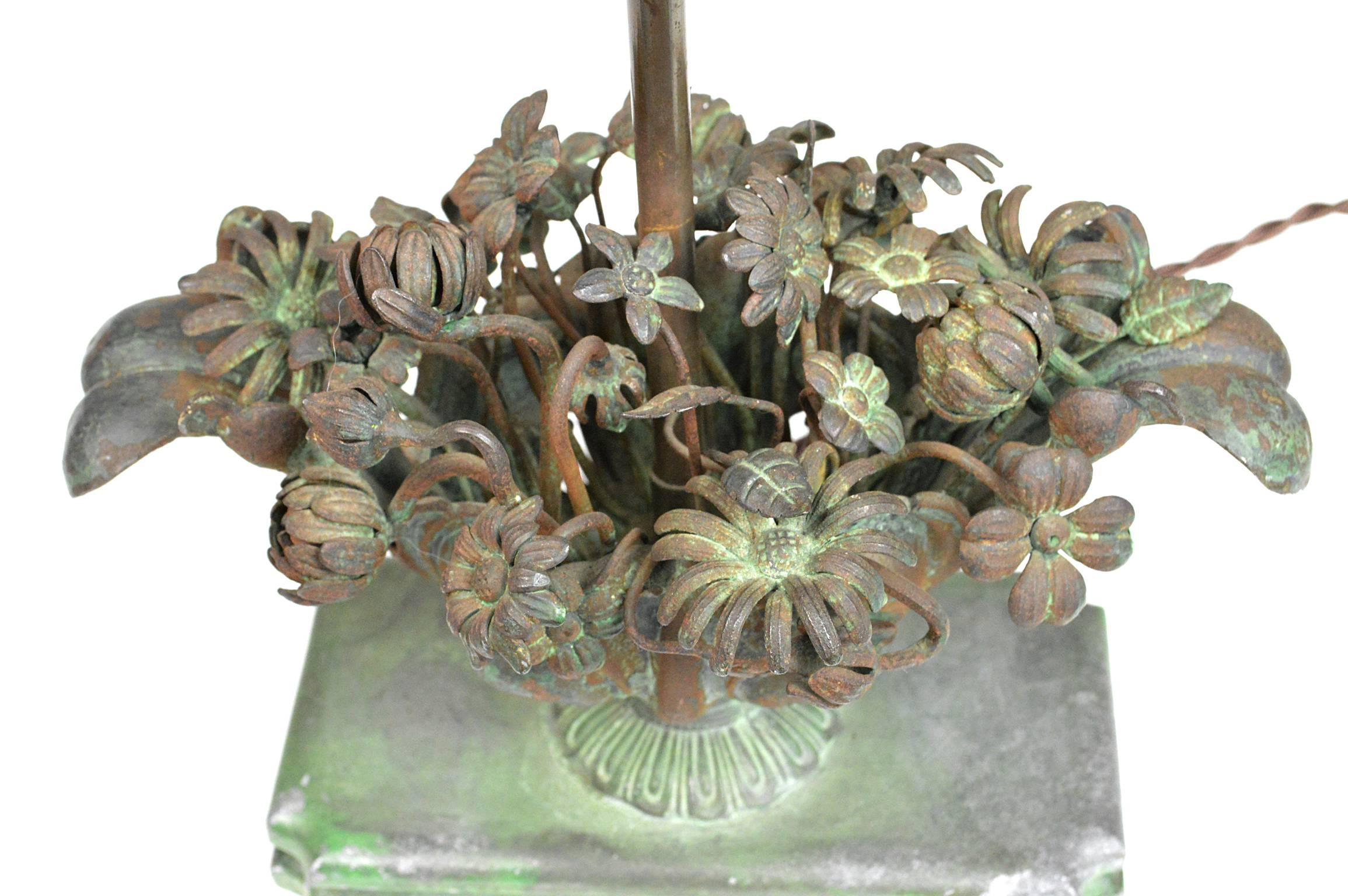 Pair of Fine French Floral Bouquet Bronze Lamps In Good Condition In Atlanta, GA