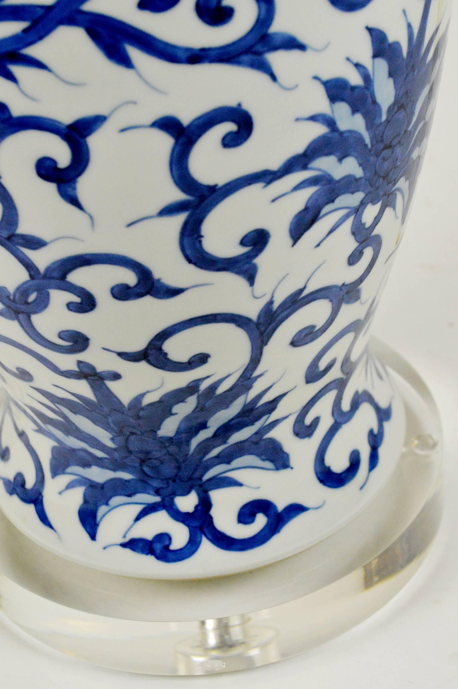 20th Century Pair of Japanese Blue and White Porcelain Lamps For Sale