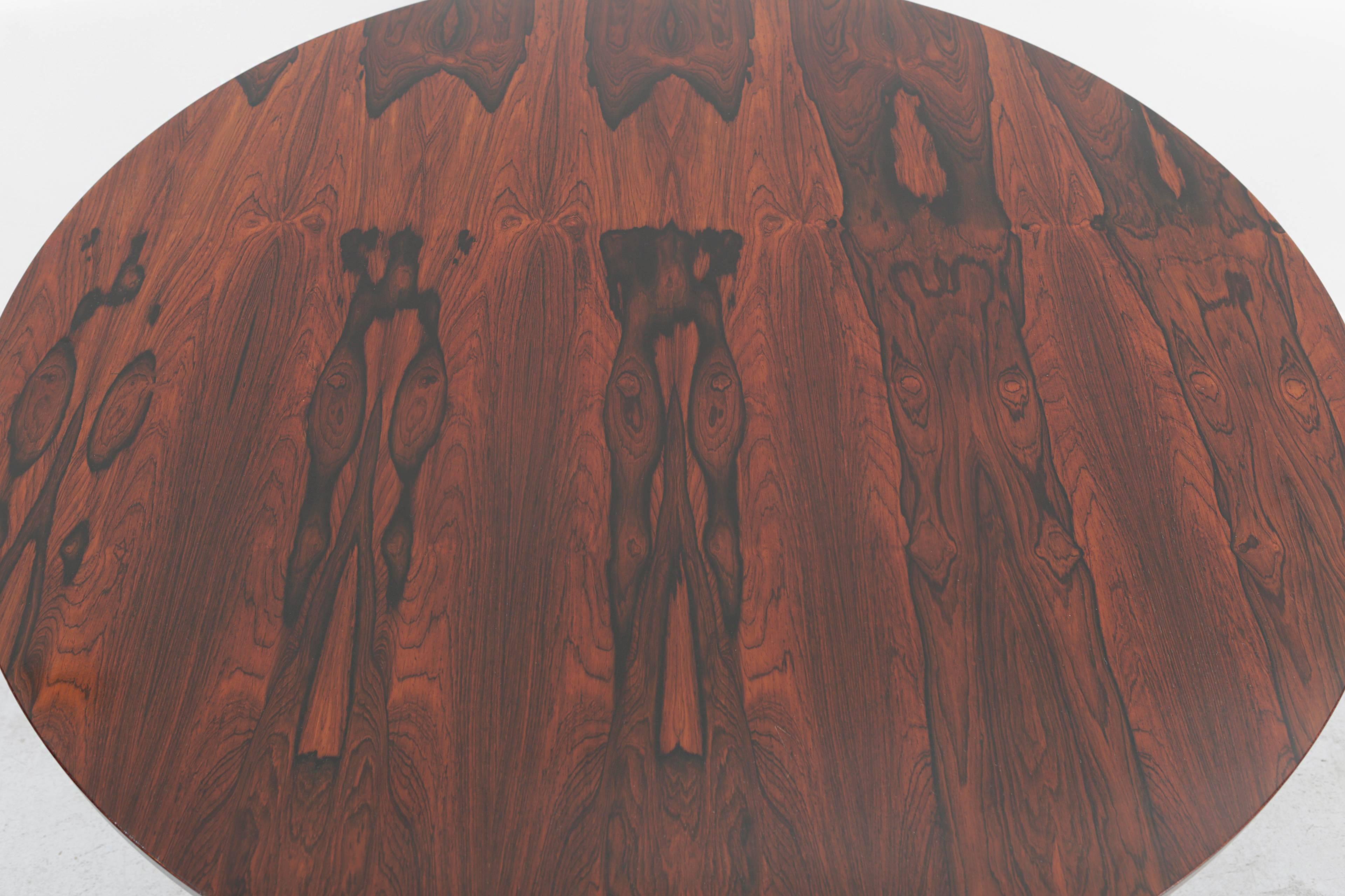 Rare Nicos Zographos Rosewood Dining Table for Stow Davis In Good Condition In Chicago, IL