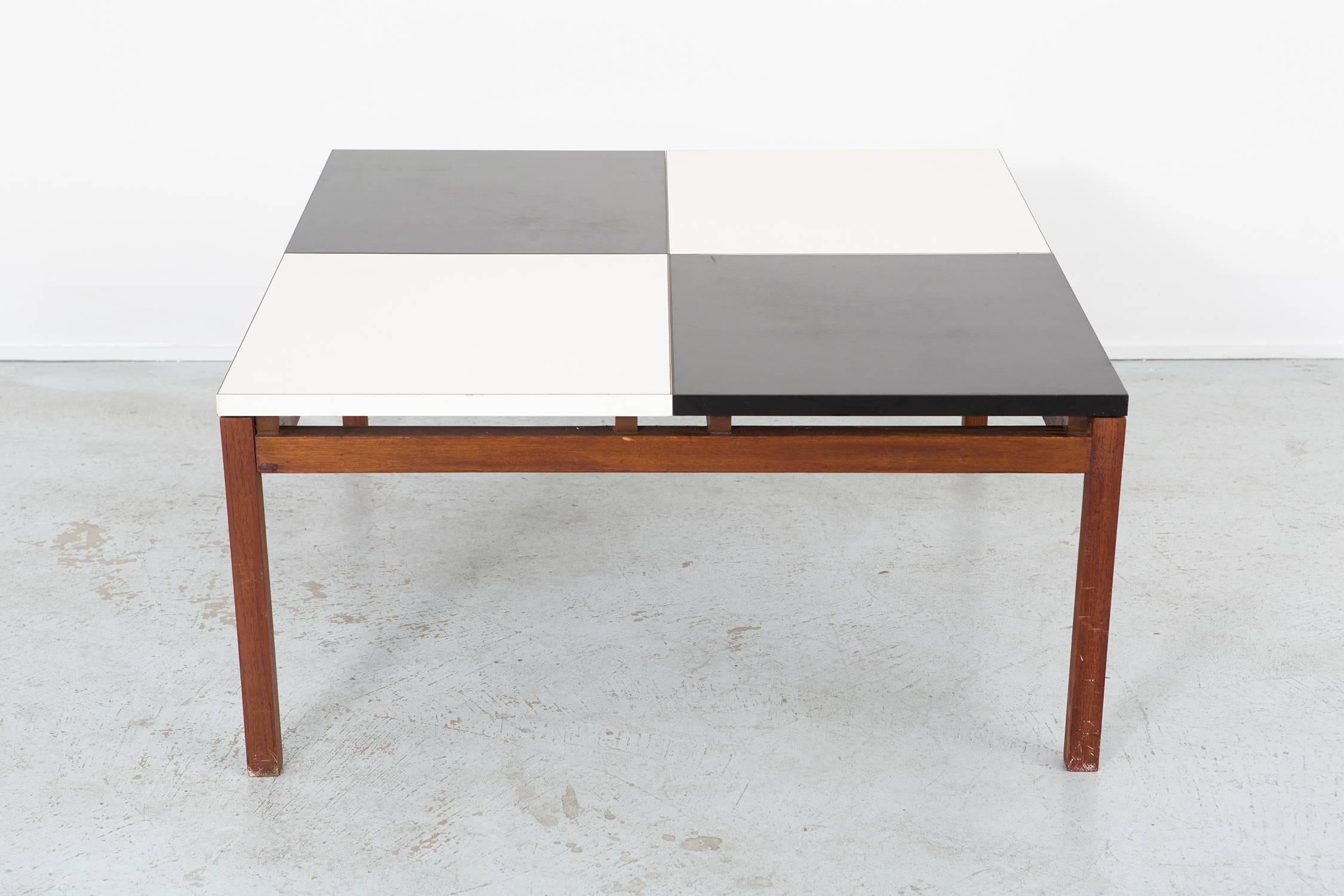 American Mid-Century Modern Knoll Lewis Butler Coffee Table For Sale
