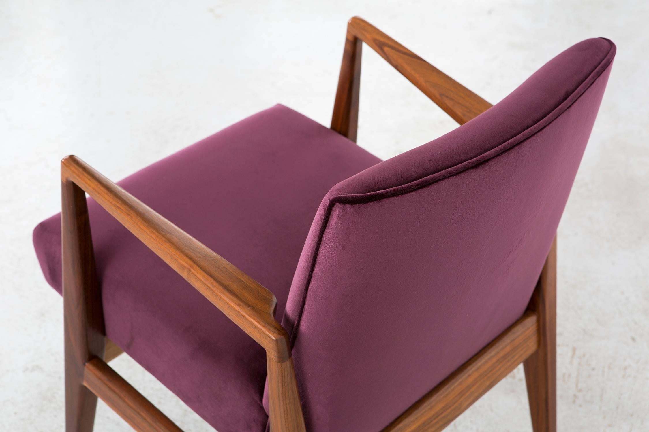 Mid-Century Modern Set of Jens Risom Lounge Chairs Reupholstered in Velvet 2