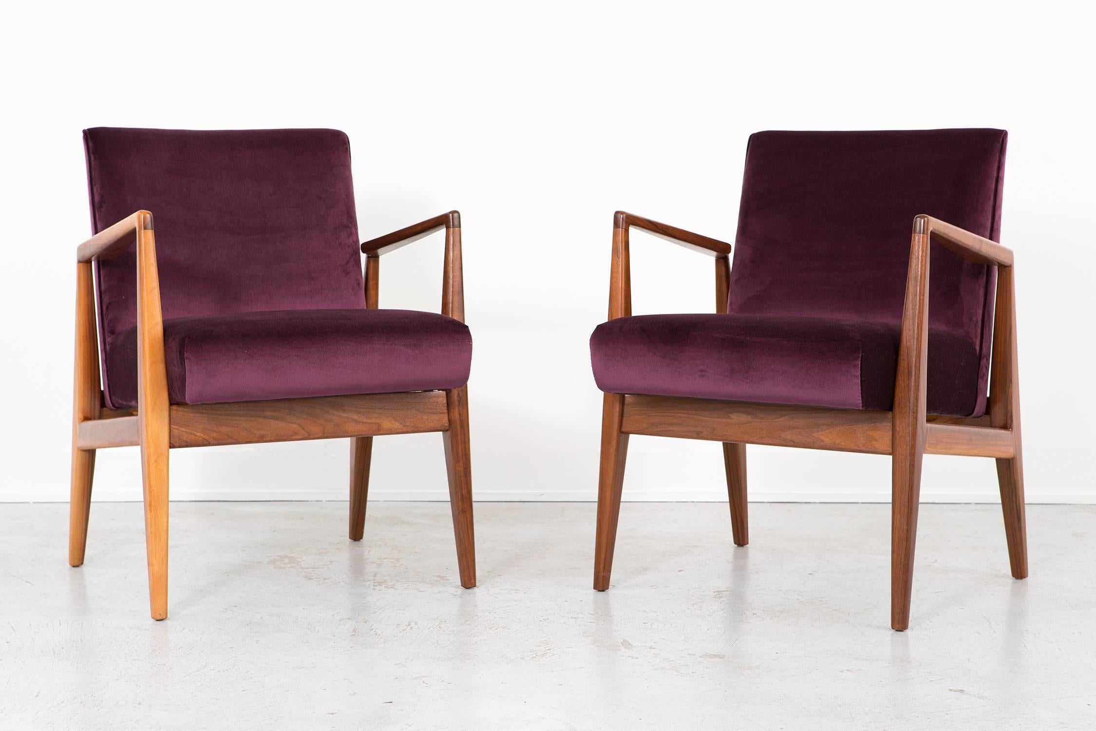 Mid-20th Century Mid-Century Modern Set of Jens Risom Lounge Chairs Reupholstered in Velvet