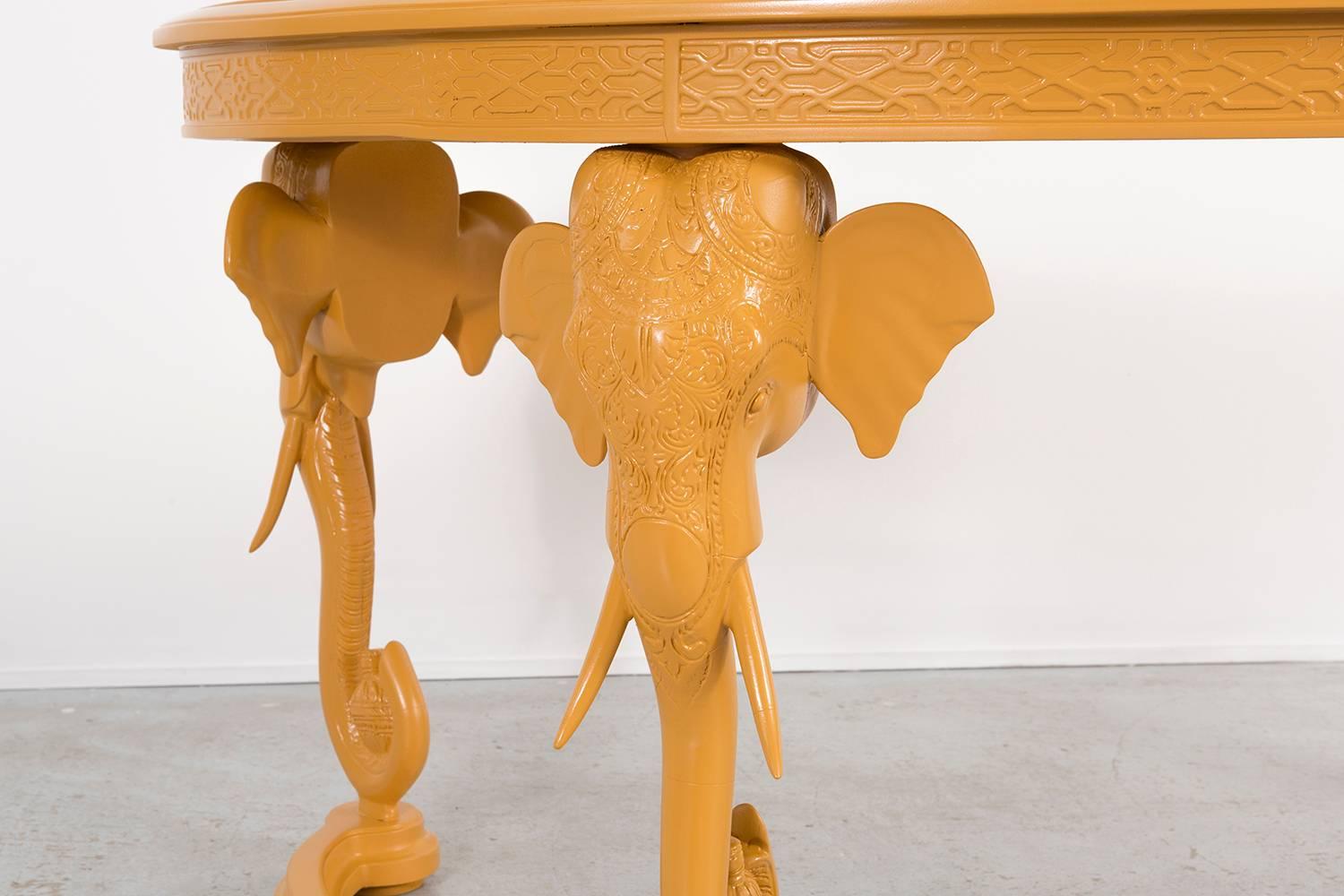 Gampel-Stoll Elephant Lacquered Elephant Desk  In Good Condition For Sale In Chicago, IL