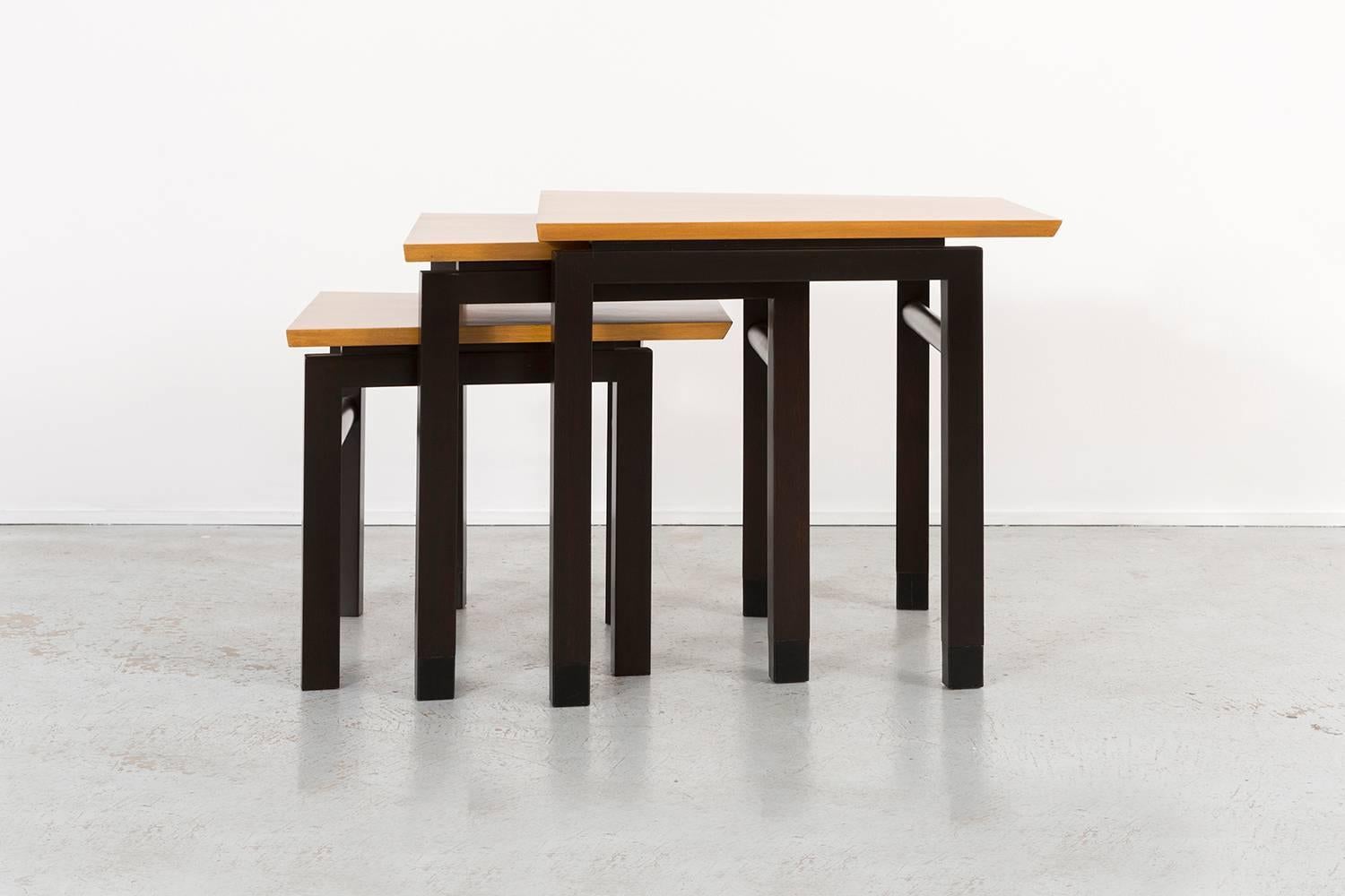 Nesting tables

Designed by Edward Wormley for Dunbar

USA, circa 1950s

Refinished mahogany and walnut

Largest table 22” H x 26 1/16” W x 25 1/8” D
Medium table 21” H x 22 5/16” W x 23 1/16” D
Smallest table 16 15/16” H x 18 ¾” W x 21