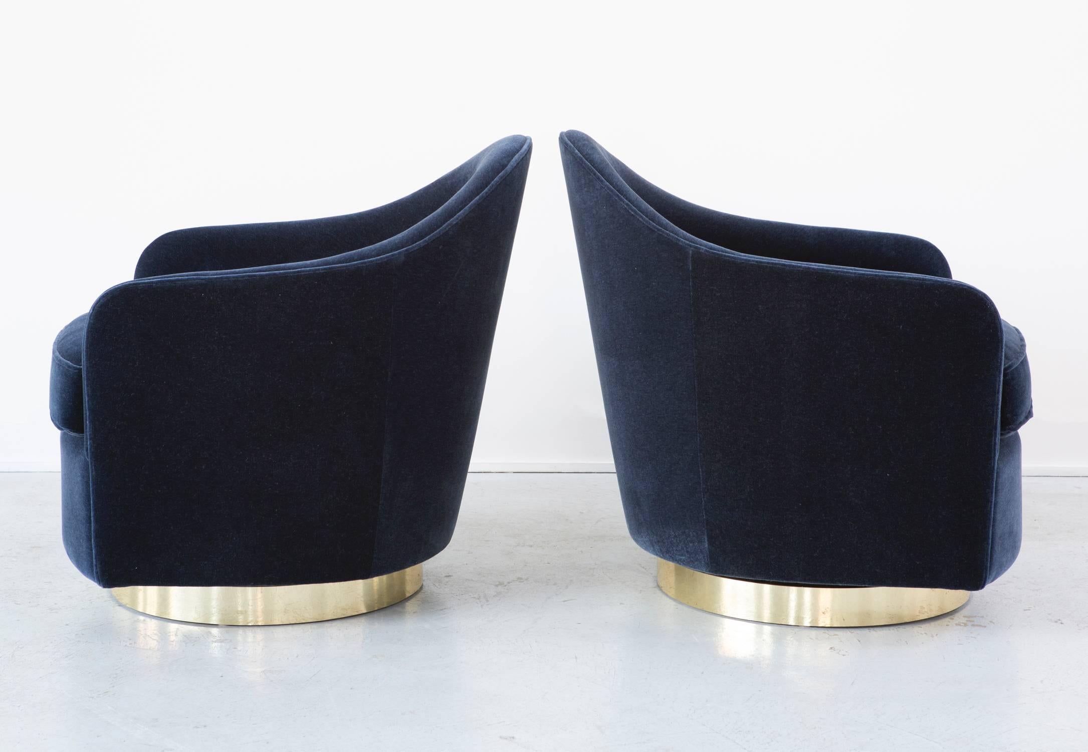 Mid-Century Modern Set of Milo Baughman for Thayer Coggin Swivel Chairs